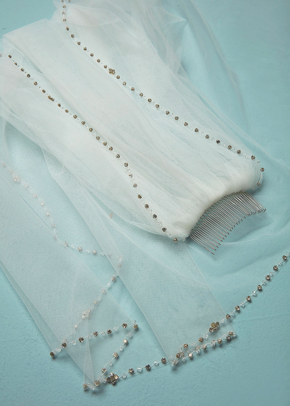 Elegant Willow Veil with Beaded Edging - Fingertip Length Wedding Veil for Brides | Perfect for Boho, Vintage & Beach Weddings