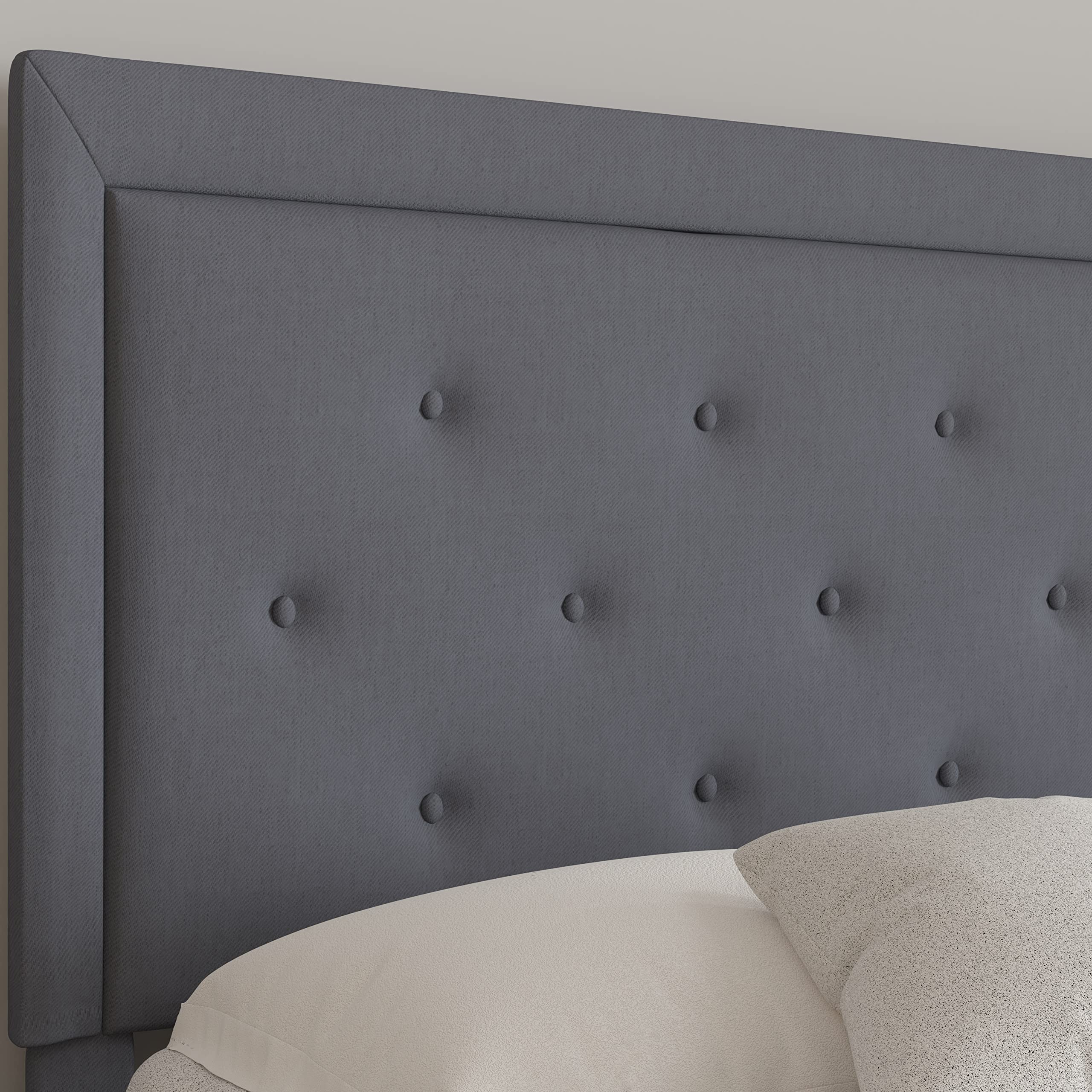 Merrick Lane Mallory Full Size Tufted Upholstered Platform Bed in Light Gray Fabric - Modern Bedroom Furniture for Small Spaces & Guest Rooms