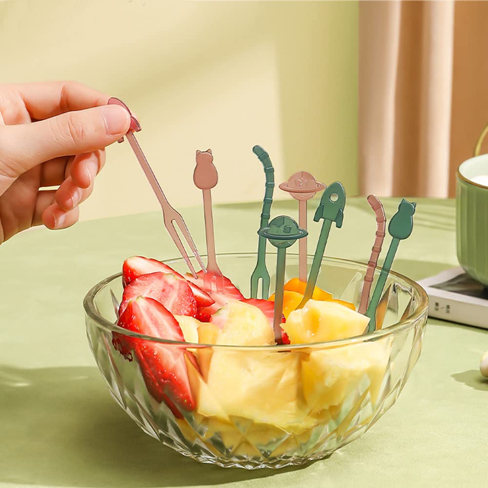 36PCS Disposable Plastic Mini Forks - Small Dessert & Appetizer Forks for Fruit, Cake, Cocktails, Party Supplies (Green) | Perfect for Parties, Picnics, Weddings & Catering Events