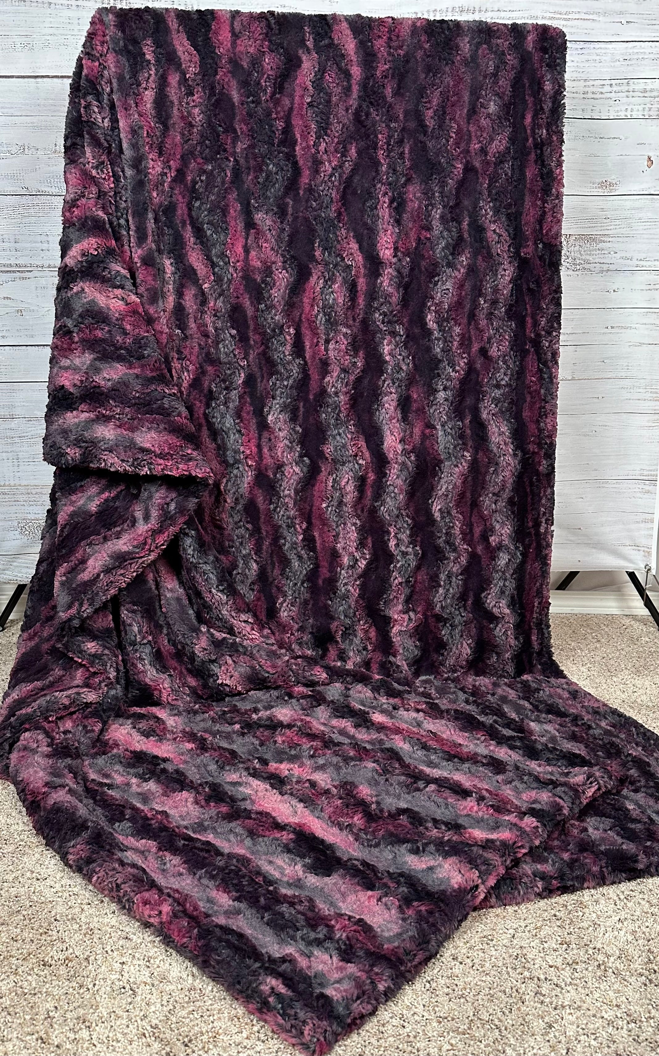 Premium Dragon Double Luxe X-Wide XL 60x86 30mm Minky Blanket - Ultra Soft & Cozy for Bed, Sofa, and Travel Comfort
