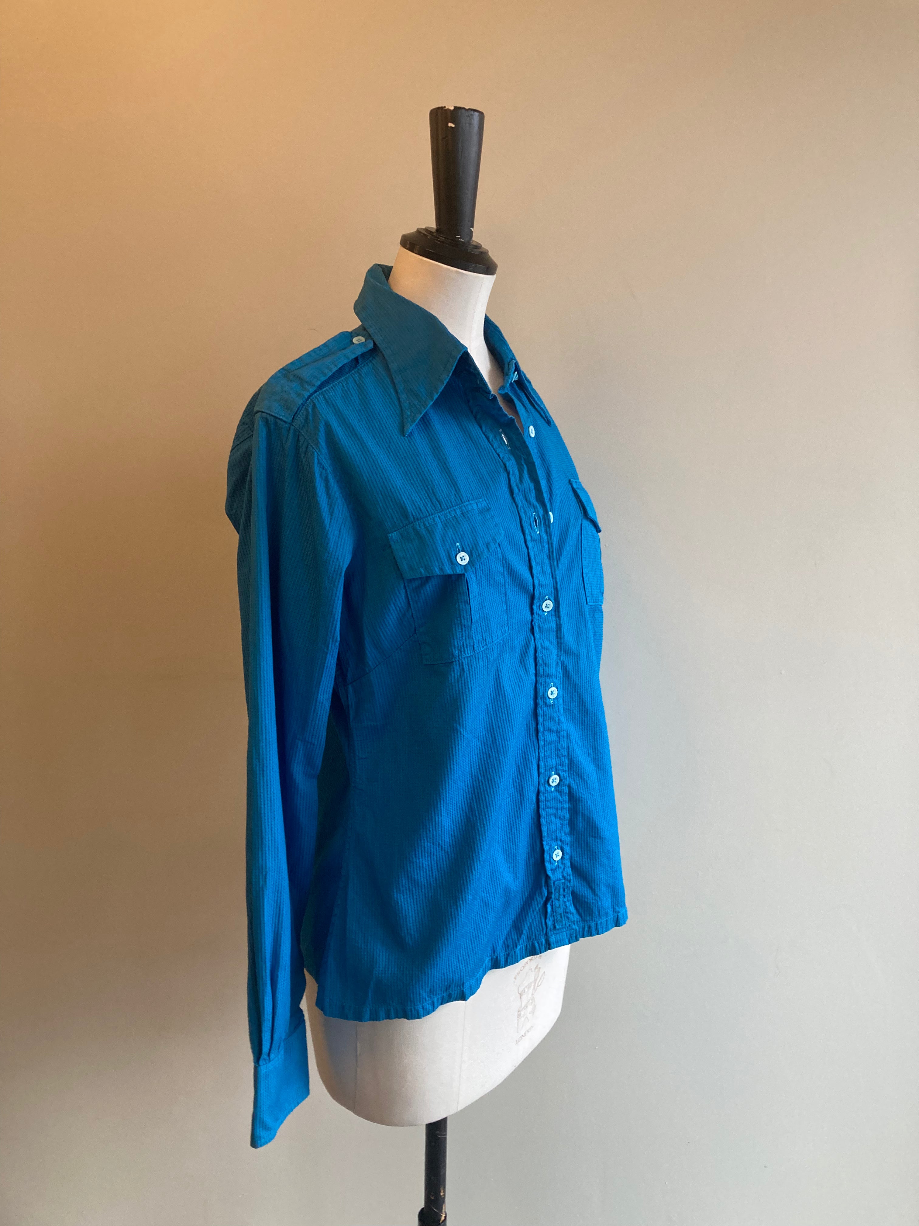 Embroidered Shirt for Men & Women - Stylish Casual Floral Design Cotton Top - Perfect for Summer Outfits, Beach Wear, and Vacation Essentials