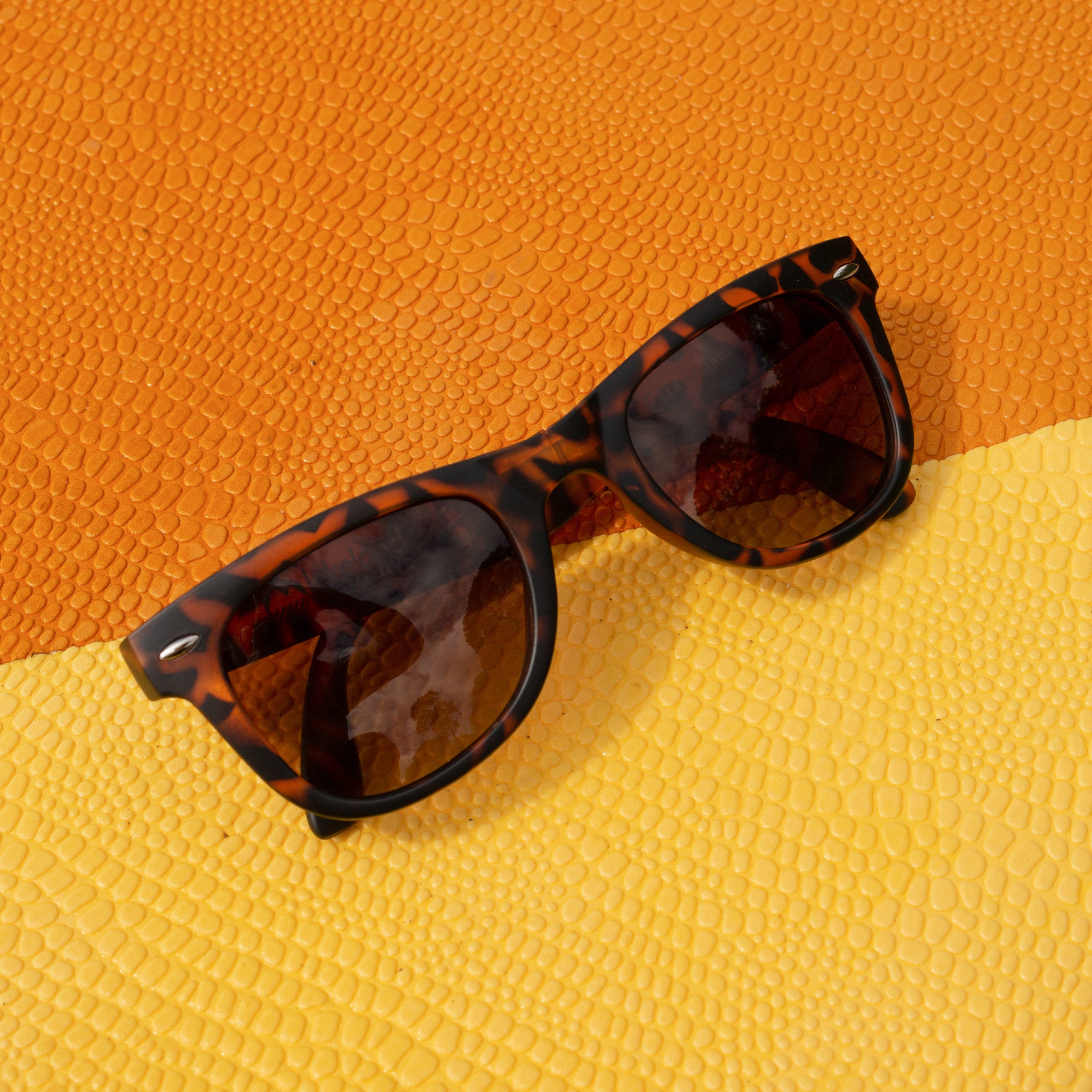 Polarized Folding Sunglasses for Men & Women - UV Protection, Lightweight & Portable - Perfect for Travel, Driving, and Outdoor Activities