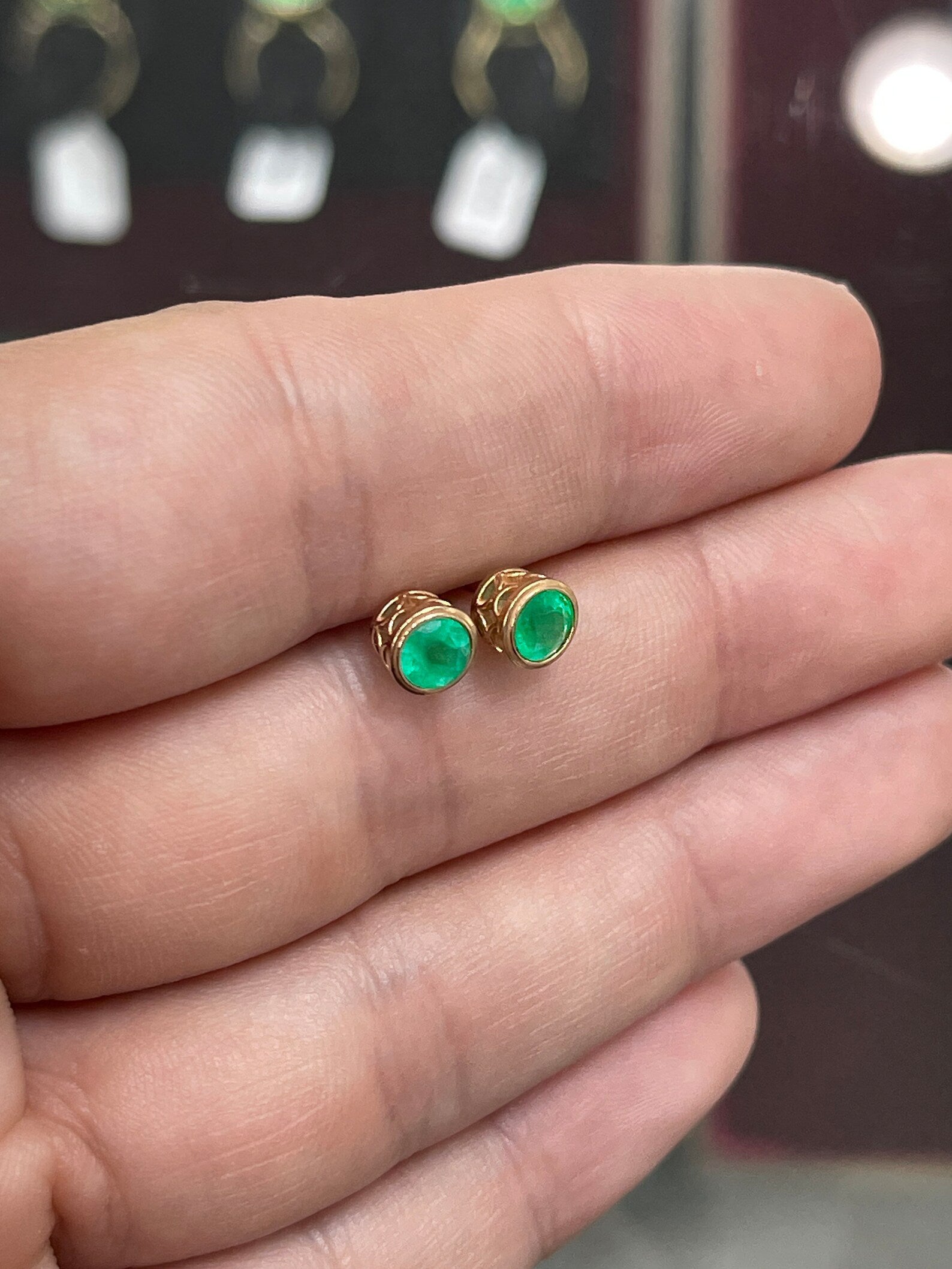 14K Rose Gold Round Cut Emerald Stud Earrings - 1.40tcw Rich Green Gemstone for Women, Gift for Her, Birthday, Anniversary, Wedding, Party & Special Occasions