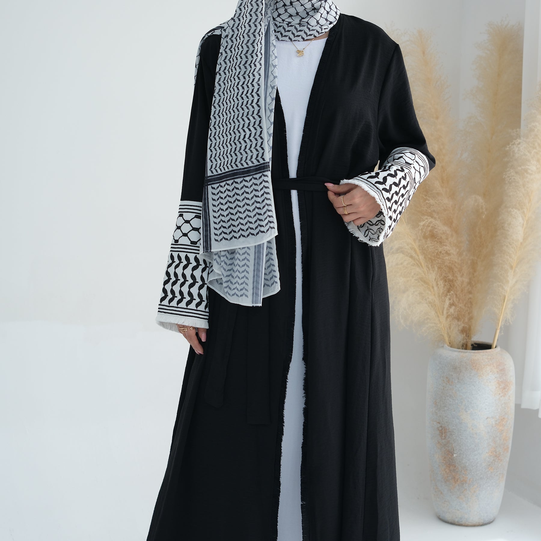 Elegant Black Kufiya Open Abaya Set - Modest Muslim Prayer Dress for Women | Perfect for Eid, Ramadan & Special Occasions