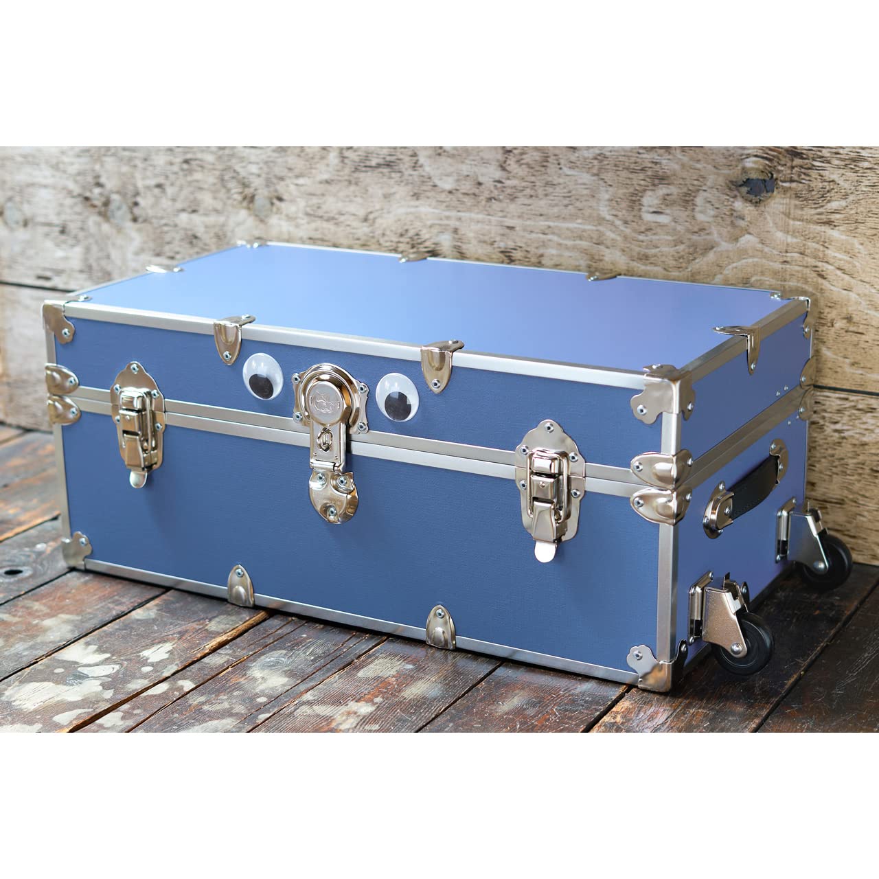 Rhino XL Leather Embossed Vinyl Trunk with Removable Wheels - 34