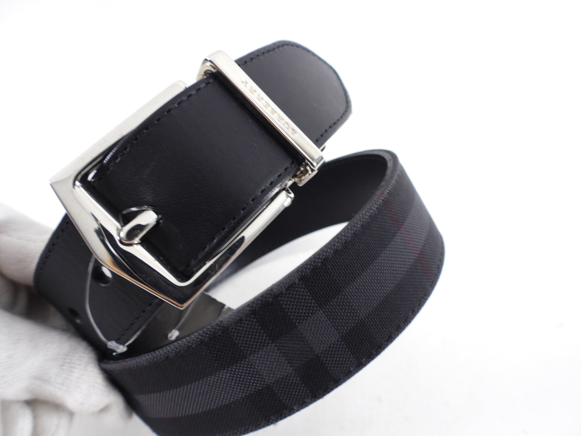Burberry Black Nova Check & Leather Reversible Belt - 80/32 Size | Luxury Fashion Accessory for Men & Women | Perfect for Office, Parties & Formal Events