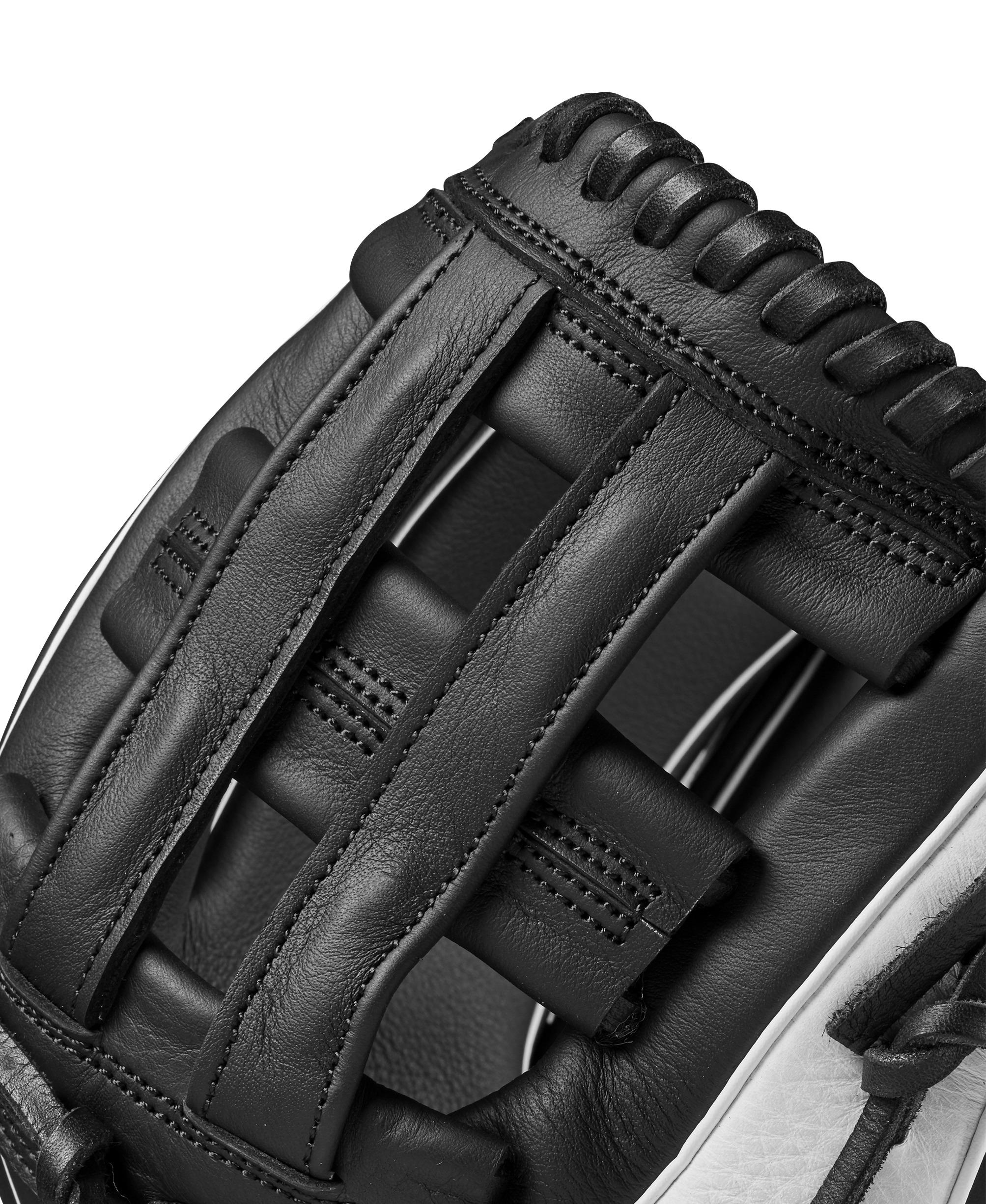 Wilson A700 12