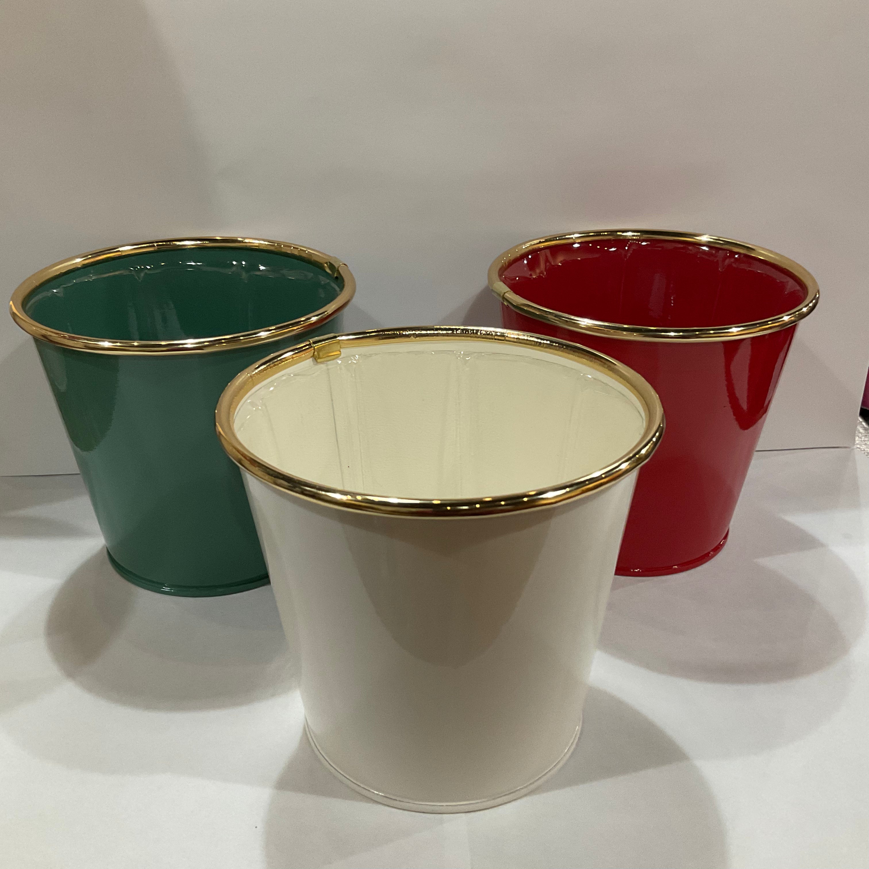 Festive Gold Rim Pot Cover 4 - Elegant Decorative Lid for Cooking Pots - Perfect for Holiday Dinners & Kitchen Decor
