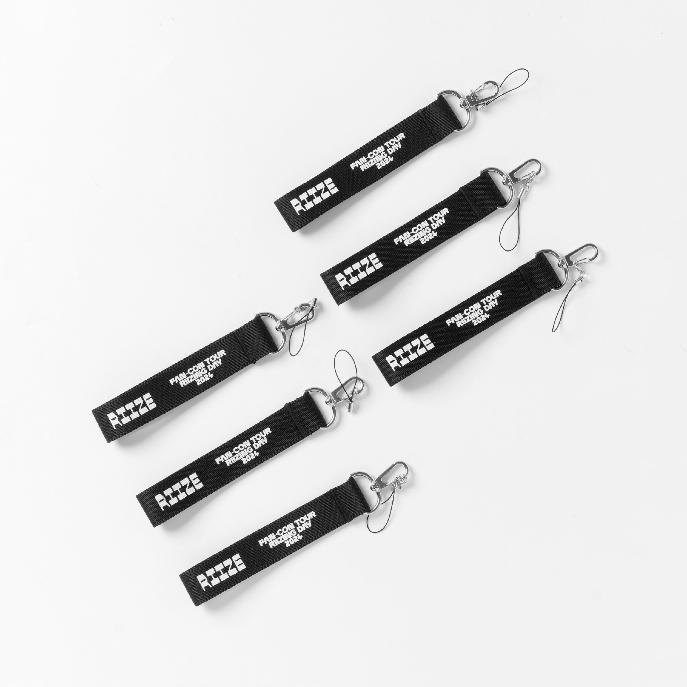 RIIZE Official 2024 Fan Concert 'RIIZING DAY' Name Tag - K-Pop Merchandise for Fans, Collectibles & Concert Souvenirs | Perfect for Fan Meetings, Concerts, and K-Pop Collections