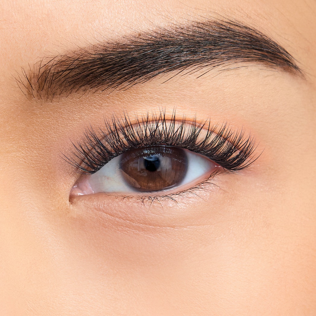 Fluffy Gossamer False Eyelashes - Natural Wispy Lashes for Dramatic Eye Makeup | Perfect for Parties, Weddings & Special Events
