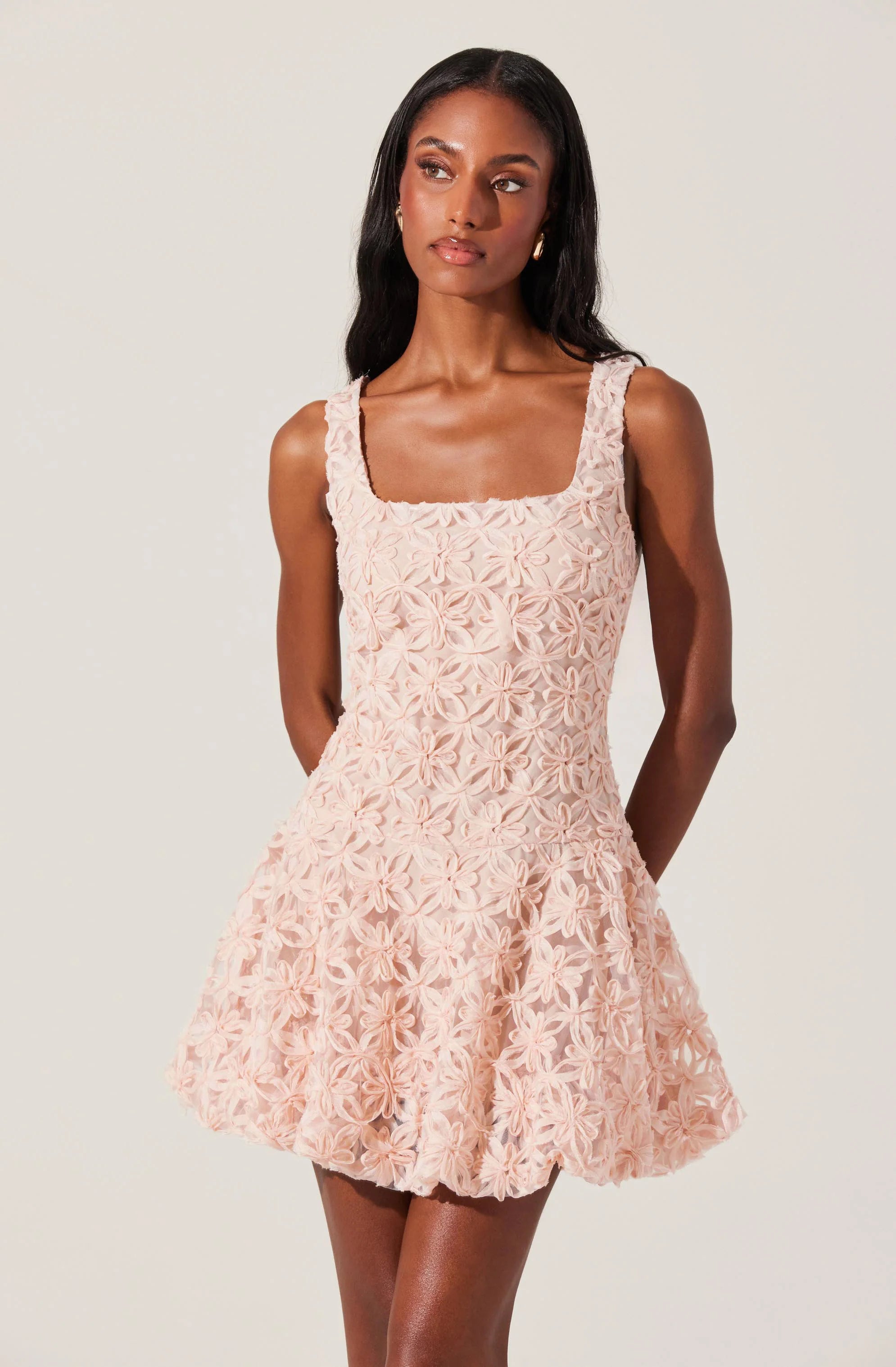 Fable 3D Floral Bubble Dress in Blush Pink - Elegant Party Gown for Women, Perfect for Weddings, Cocktail Parties & Special Occasions
