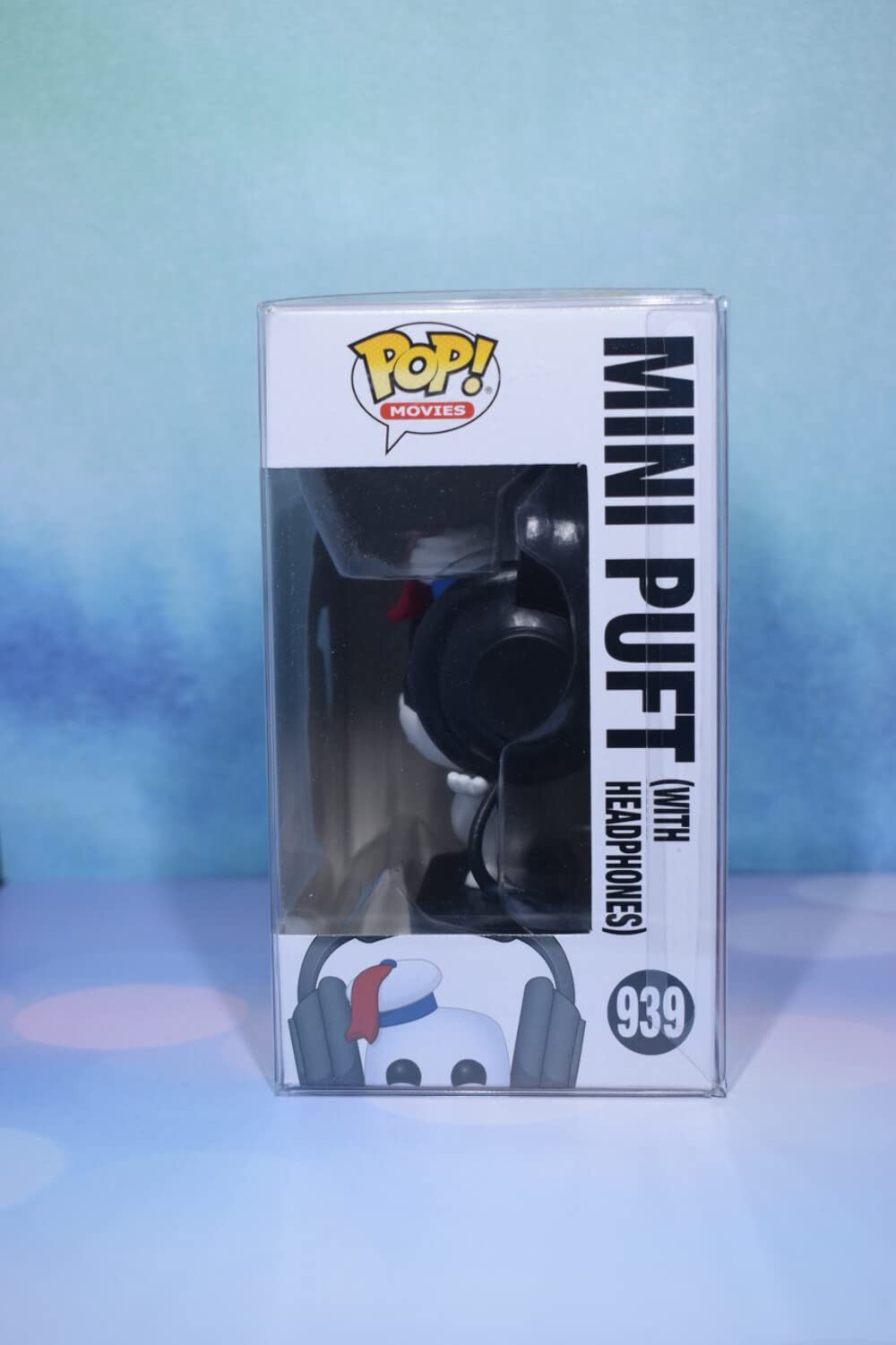 Funko Mini Putt with Headphones Exclusive - Portable Mini Golf Game Set for Kids & Adults - Perfect for Indoor Play, Office Desk Toys & Birthday Gifts
