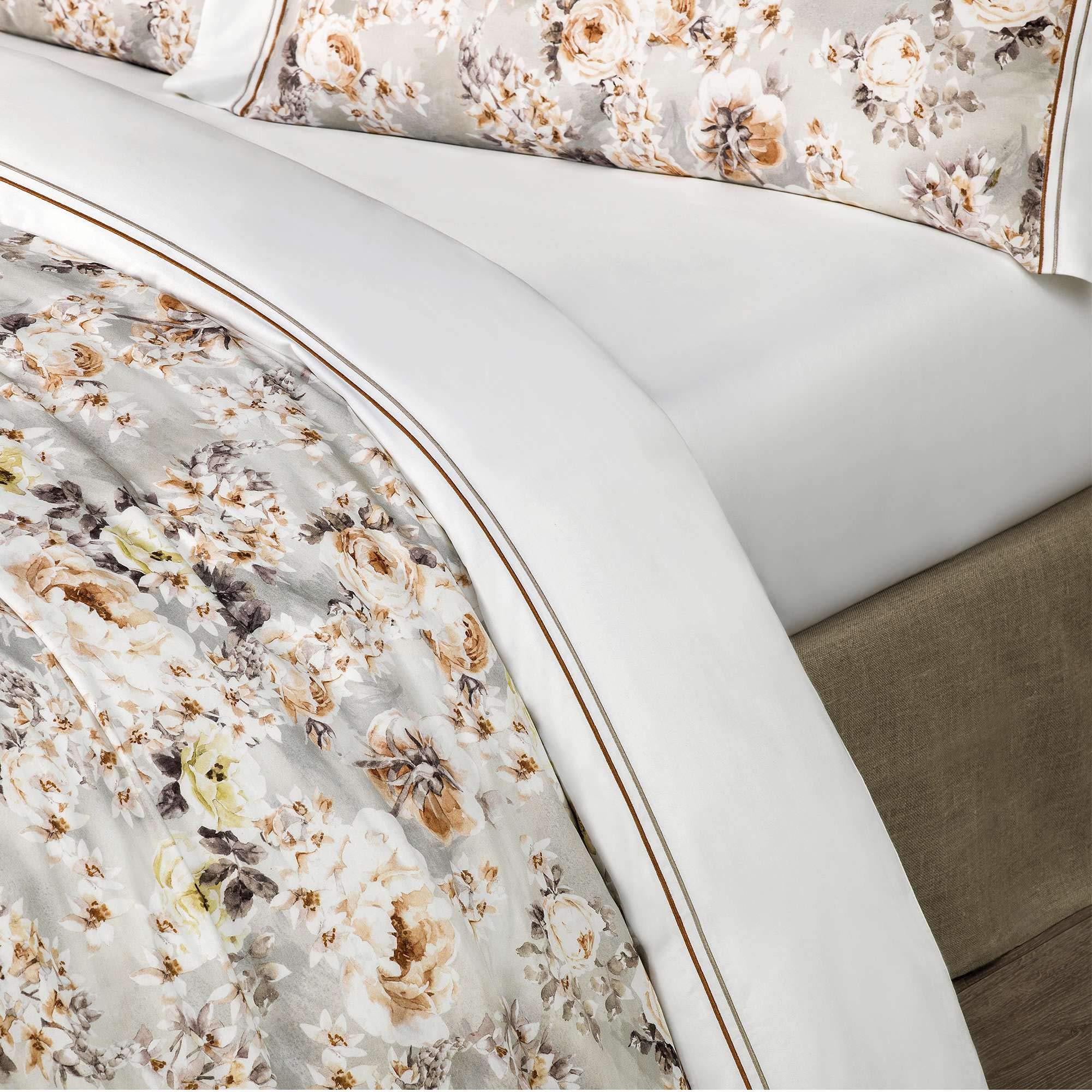 EMMIE 300 Thread Count Cotton Sateen Fitted Sheet King Size White - Luxury Bedding for Master Bedroom & Guest Room