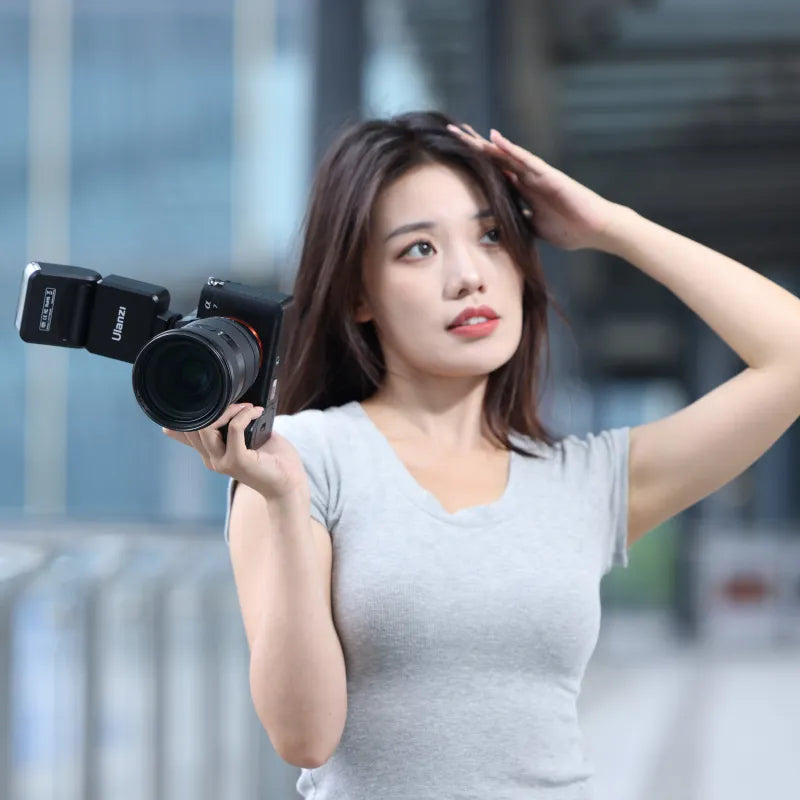 Ulanzi F32 Camera Flash L060GBB2 - Professional LED Video Light for DSLR, Mirrorless Cameras - Perfect for Photography, Videography, YouTube & Studio Lighting