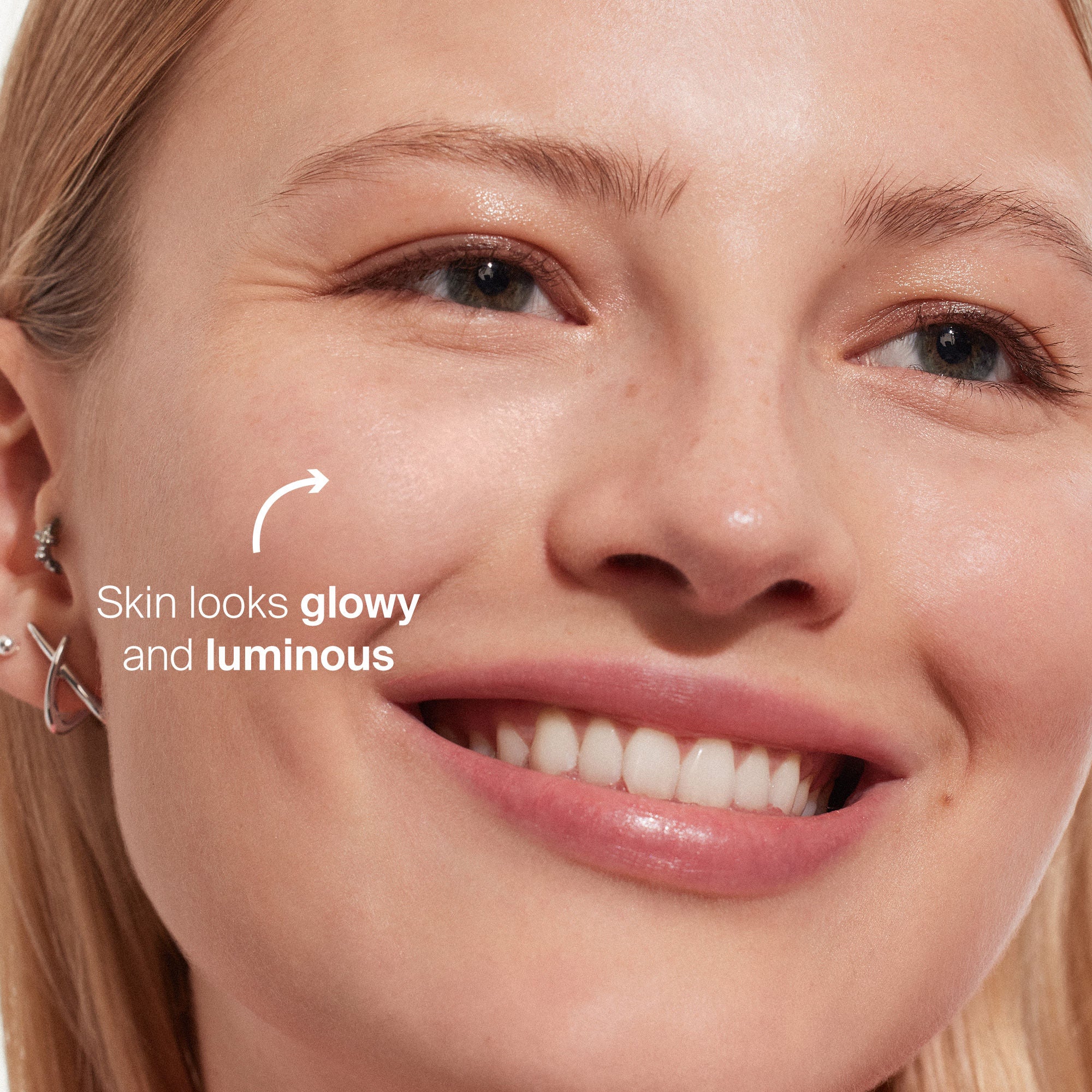 Supergoop! Glowscreen SPF 40 Hydrating Face Sunscreen with Dewy Finish - Broad Spectrum UVA/UVB Protection, Vitamin B5 & Hyaluronic Acid - Perfect for Daily Wear Under Makeup or as a Standalone Glow Booster