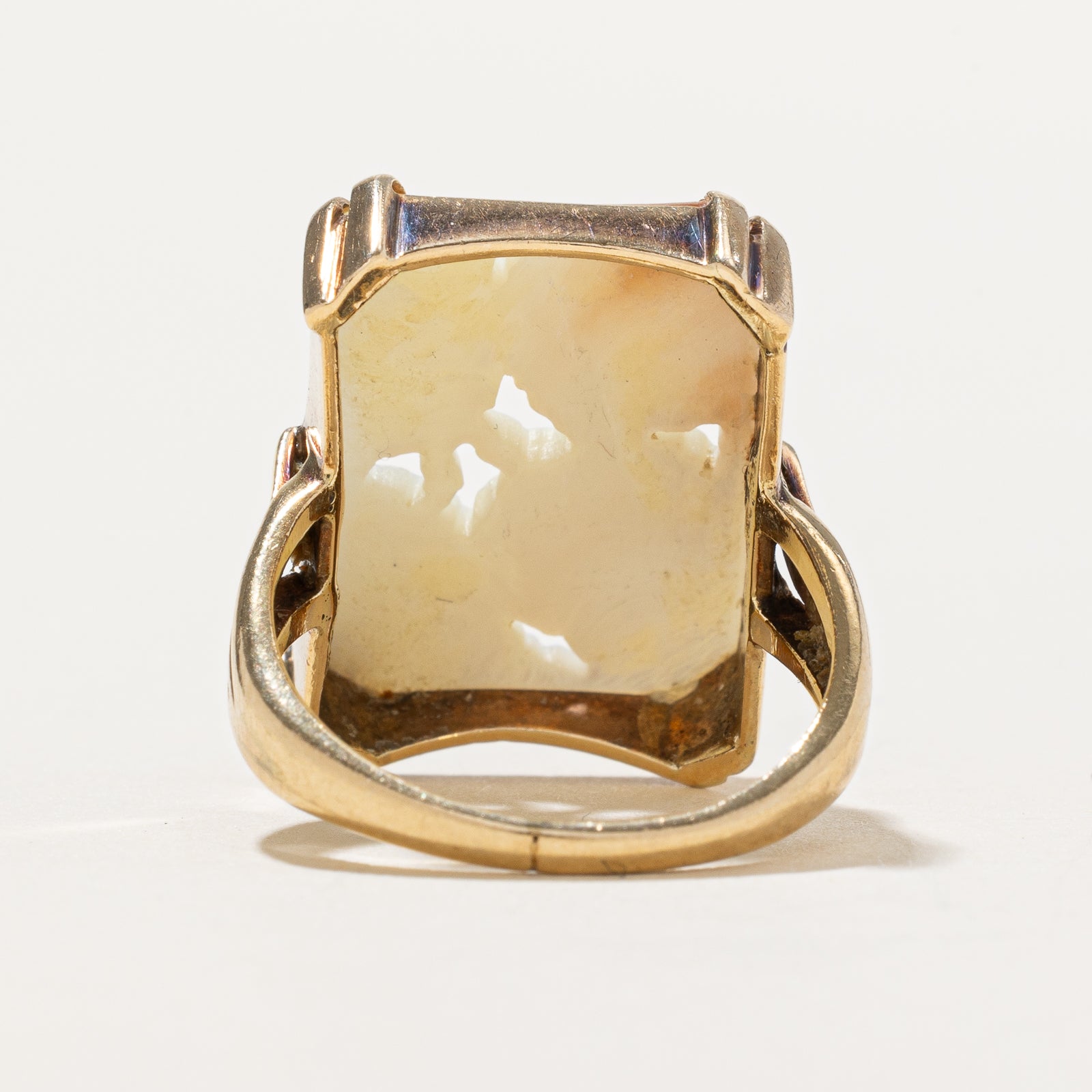 Exquisite Floral Carved Mother of Pearl Cocktail Ring | 7.50 Carat Natural Shell Gemstone | Size 6.75 | Elegant Jewelry for Women | Perfect for Weddings, Parties & Special Occasions