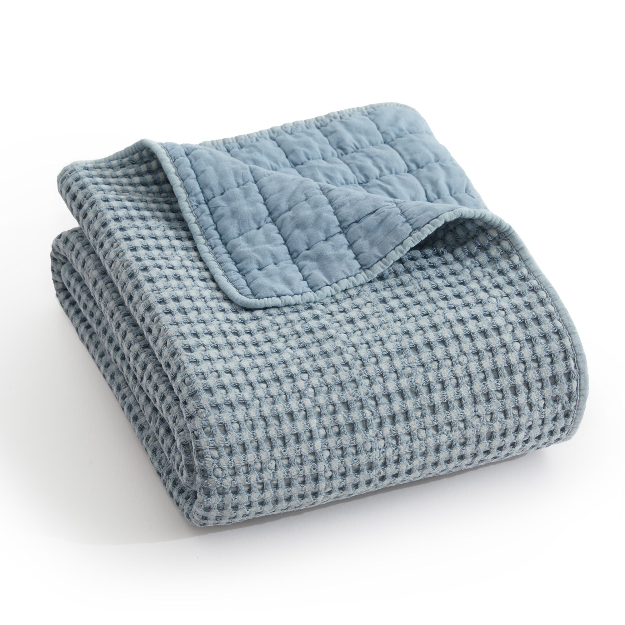 Soft Mills Waffle Quilted Throw Blanket - Cozy & Warm Bedding for Couch, Sofa, and Bed - Perfect for Winter Nights, Movie Time & Home Decor