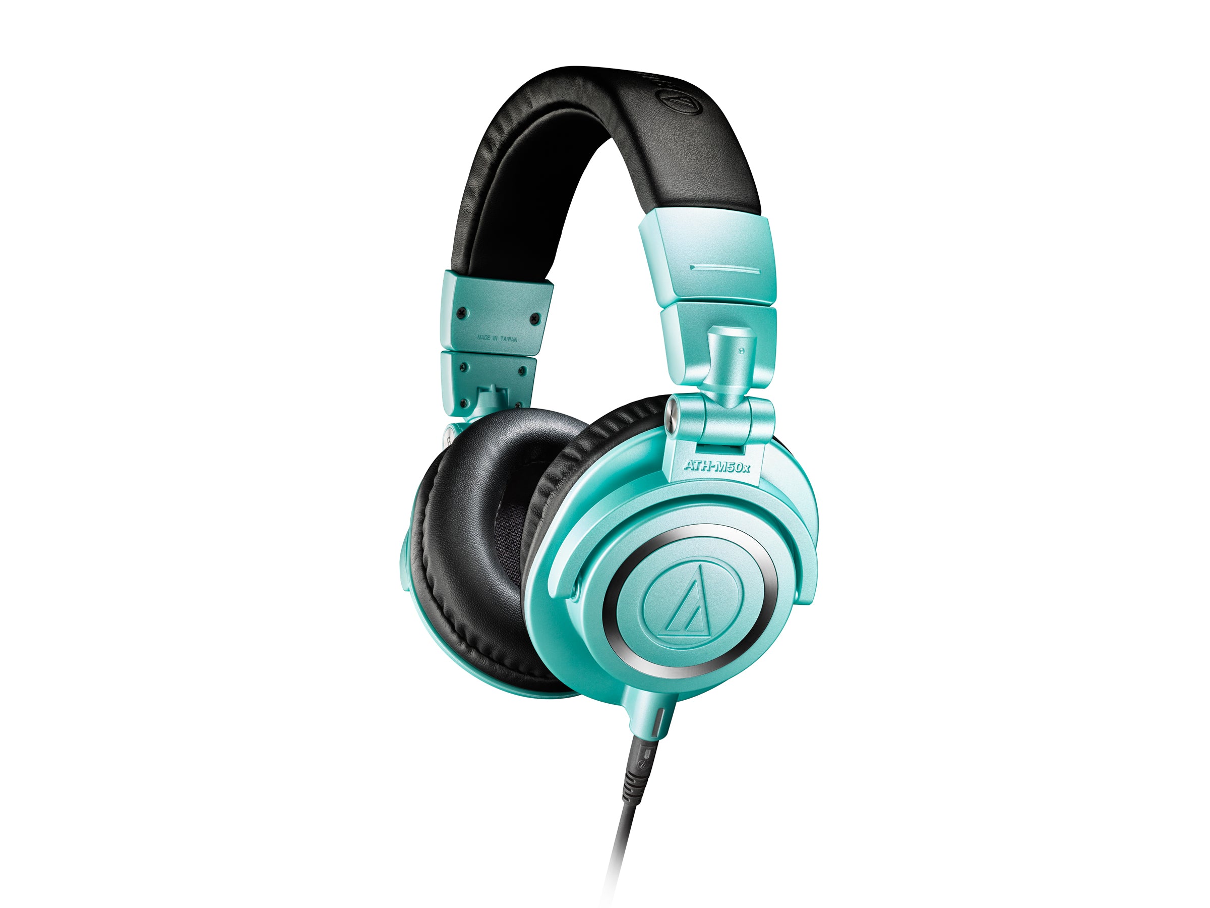Audio Technica ATH-M50X Professional Studio Monitor Headphones - Closed-Back Design for DJing, Recording & Music Production - Perfect for Home Studios & Podcasting
