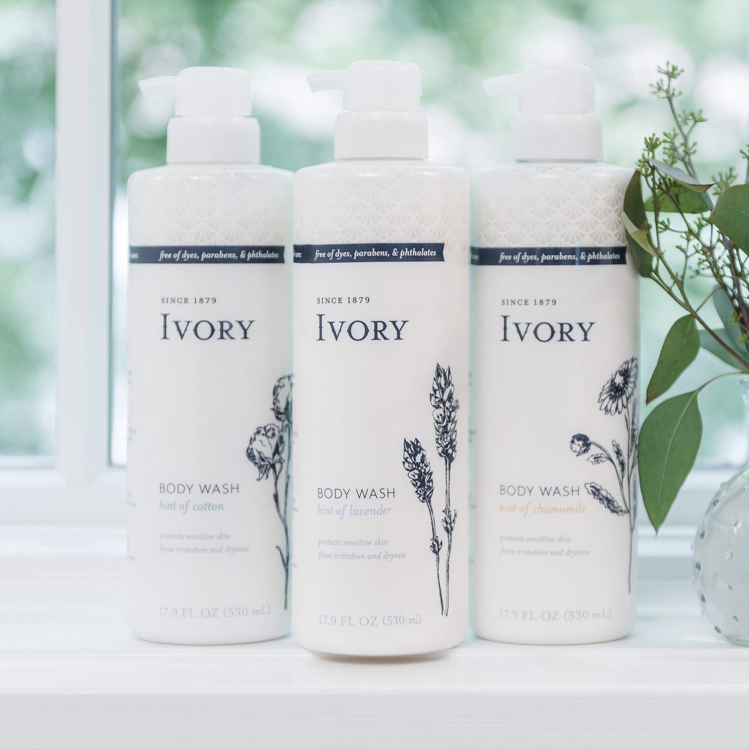 Ivory Sensitive Skin Moisturizing Body Wash with Lavender - 17.9 Fl Oz (Pack of 4) - Gentle Hydrating Shower Gel for Dry & Irritated Skin - Perfect for Daily Use & Relaxing Bath Time