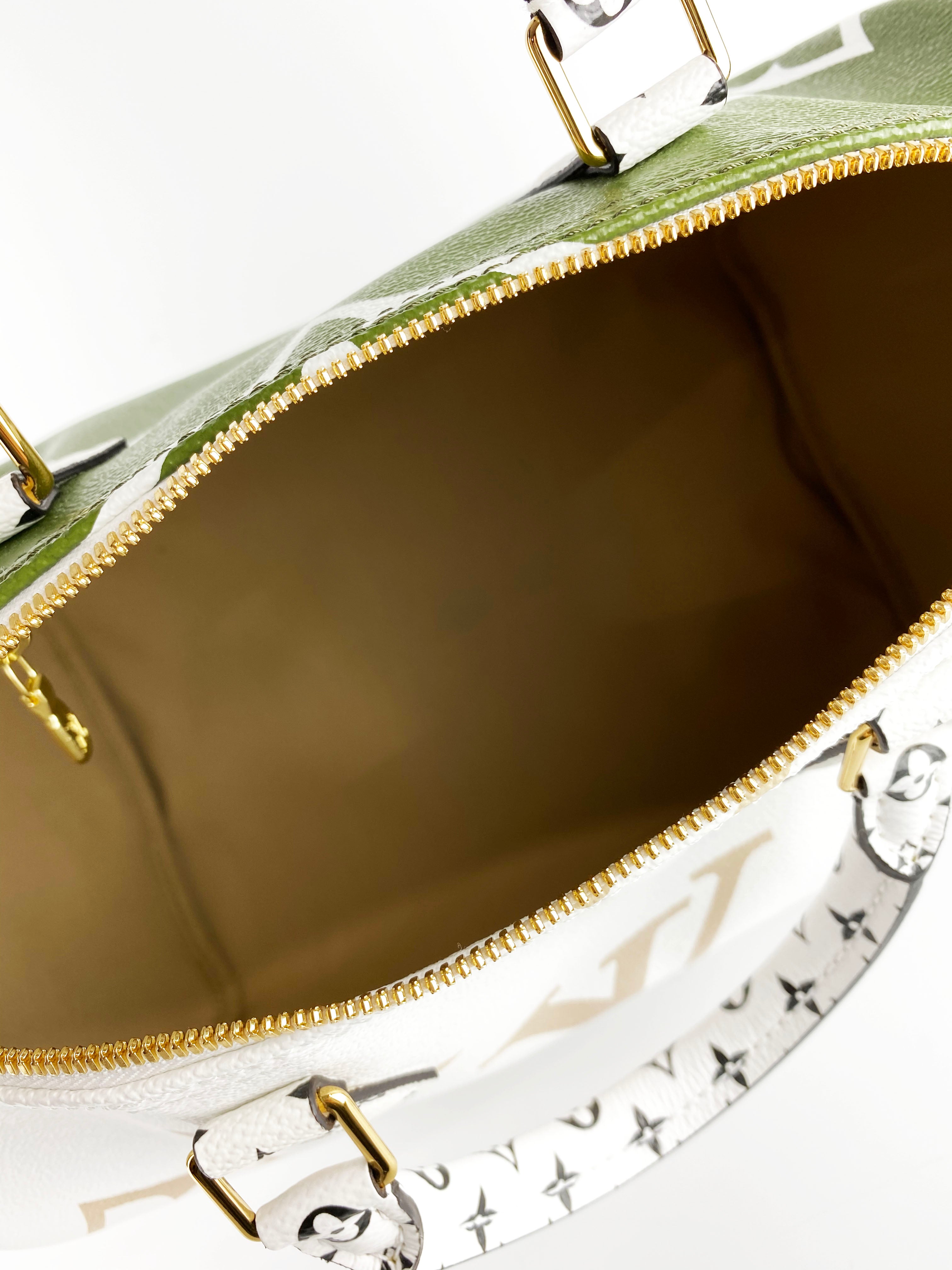 Authentic Louis Vuitton Speedy 30 Handbag in White & Khaki - Perfect for Work, Travel & Everyday Luxury Fashion Accessory