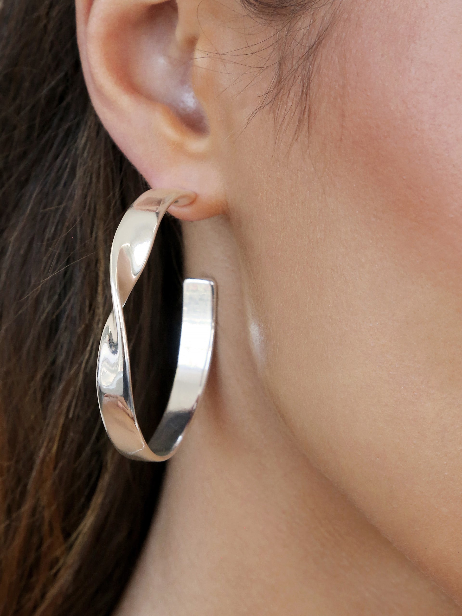 Vintage Heirloom Twist Large Hoop Earrings for Women - 18K Gold Plated Boho Chic Jewelry - Perfect for Weddings, Parties & Everyday Wear