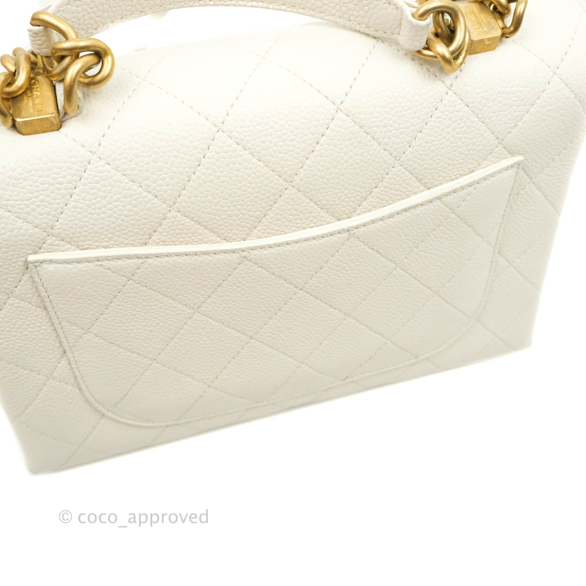 Chanel Chic Affinity Small Grained Calfskin Crossbody Bag in Ivory with Gold Hardware - Perfect for Everyday Luxury & Special Occasions