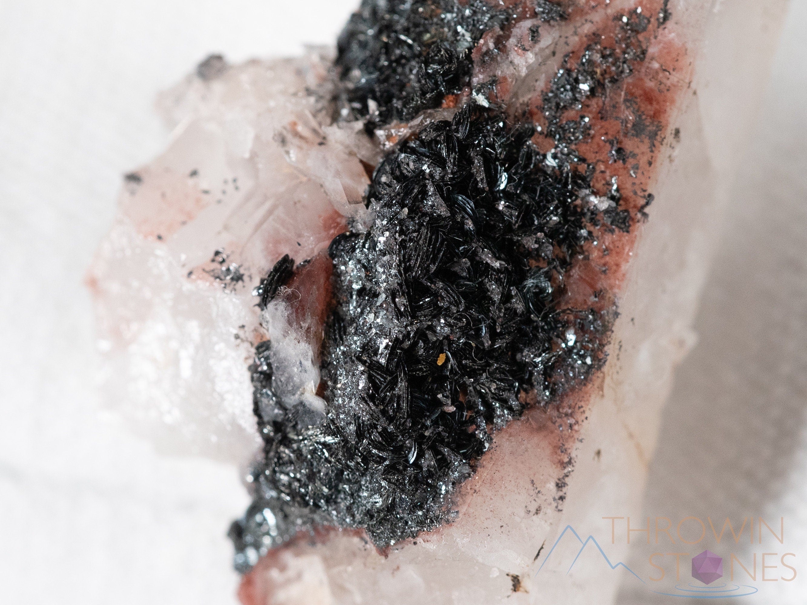 Natural QUARTZ Raw Crystal Cluster with Specular HEMATITE - Healing Stones for Home Decor, Housewarming Gift & Spiritual Healing | Perfect for Meditation, Office Desk & Feng Shui