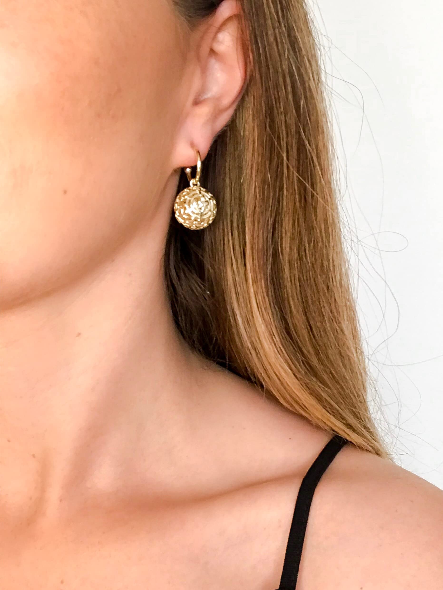 Lisa Hoffman Fragrance Earrings for Women - 0.6