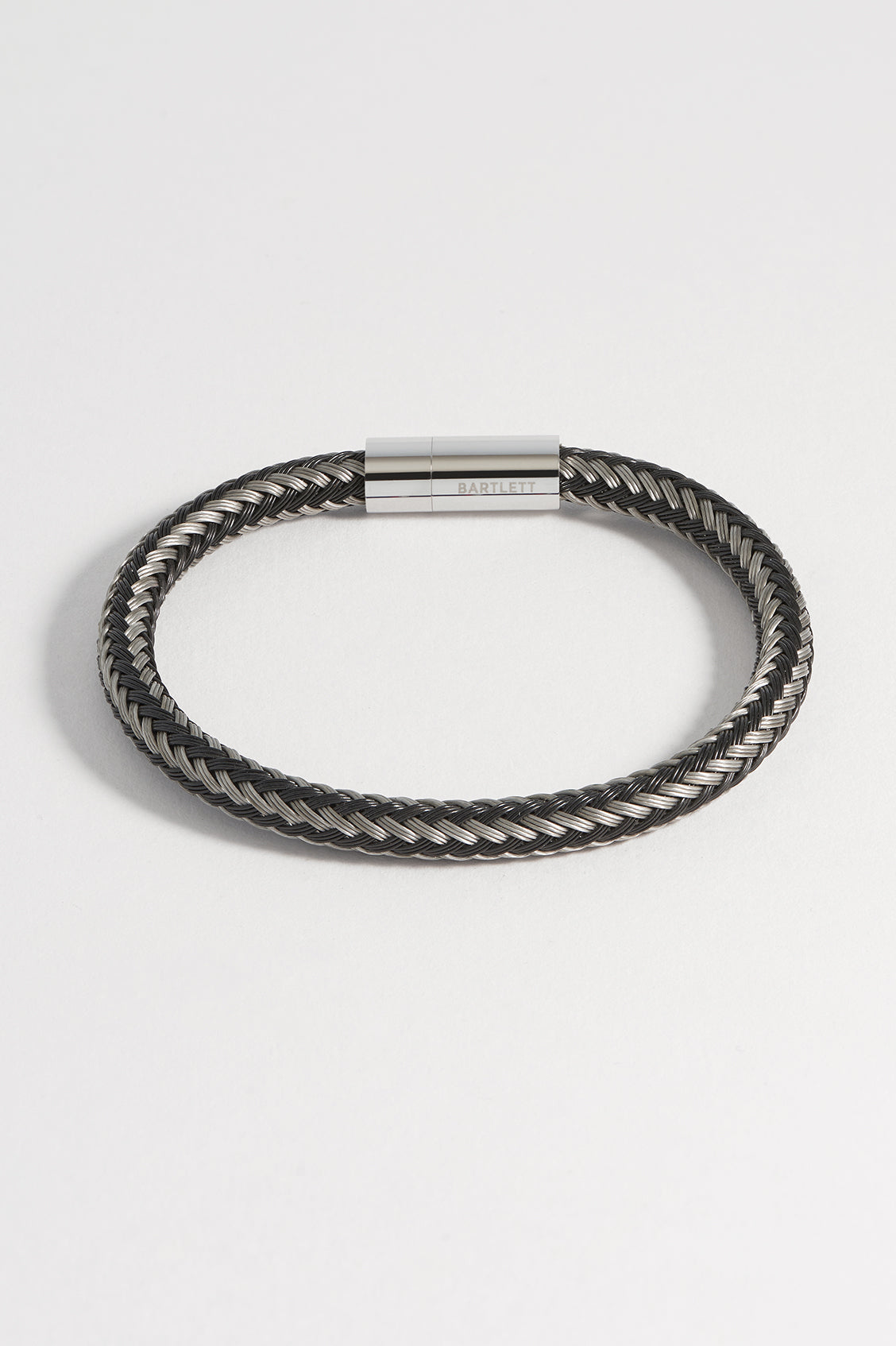 Stylish Men's Metal Mesh Bracelet - Adjustable Stainless Steel Wristband for Casual & Formal Wear - Perfect Gift for Him