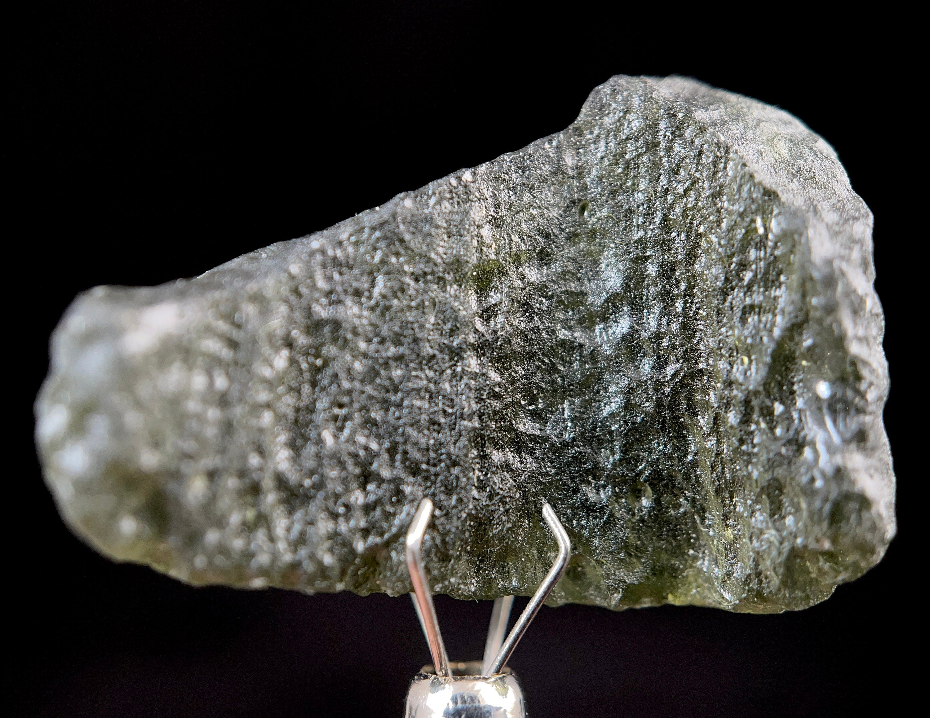 4.1g Genuine Raw Moldavite Crystal Stone - Natural Green Moldavite for Jewelry Making, Meditation & Energy Healing (51508)