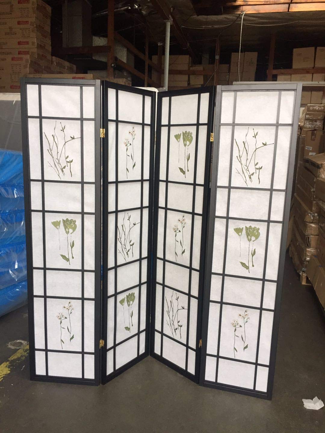 4 Panel Room Divider Screen - Black Cherry Natural Wood Folding Partition with Oriental Floral Design for Home Office, Bedroom Privacy & Room Separation by SQUARE FURNITURE | Perfect for Studio Apartments, Dorms and Open Space Decor