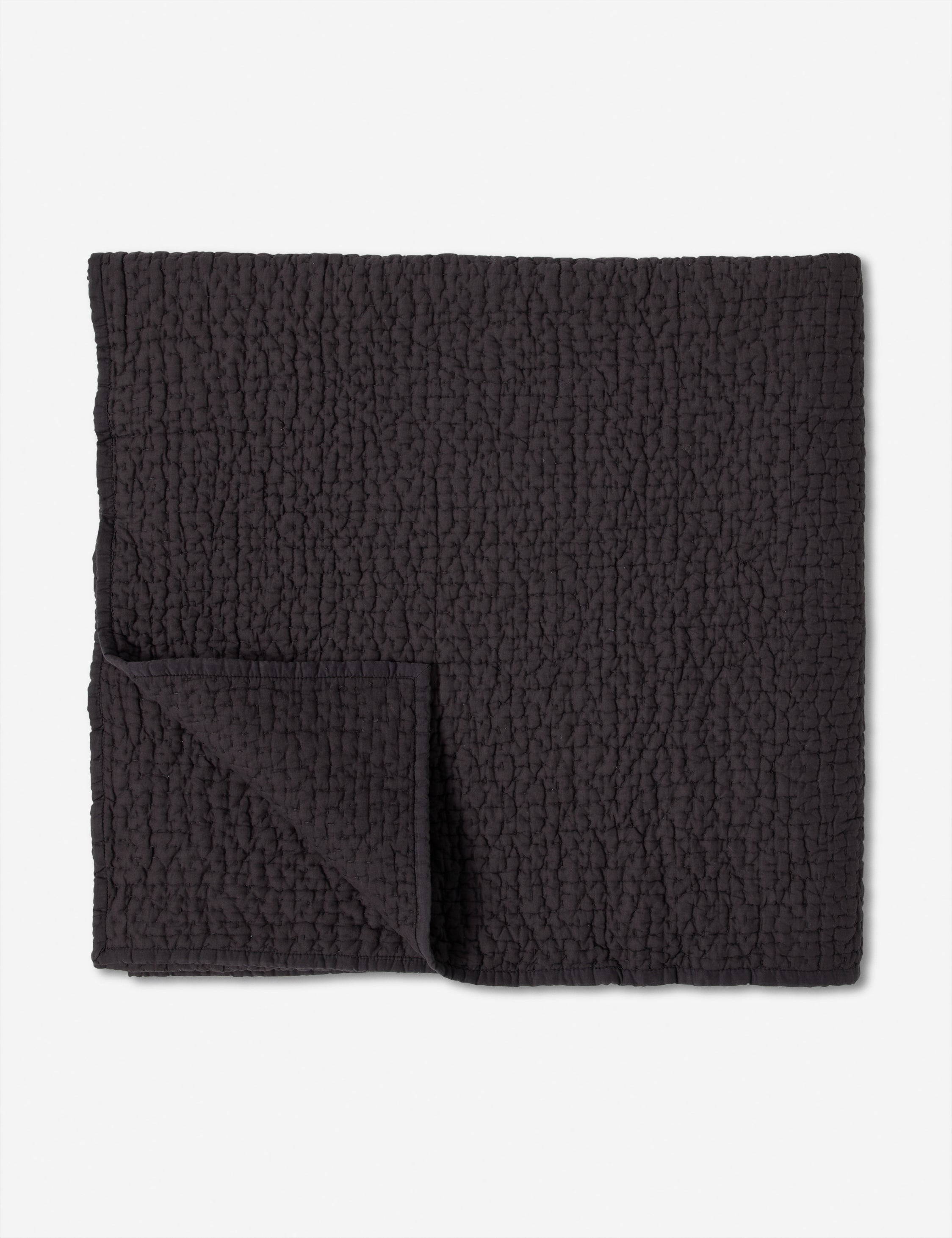 Clemence Quilt - Soft & Cozy Bedding Set for All Seasons | Perfect for Home, Dorm, or Guest Room Comfort
