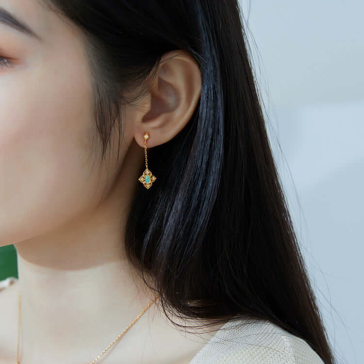 Baroque Opal Filigree Dangle Earrings for Women - Vintage Style Handmade Jewelry Gift - Perfect for Weddings, Parties & Special Occasions | E2556