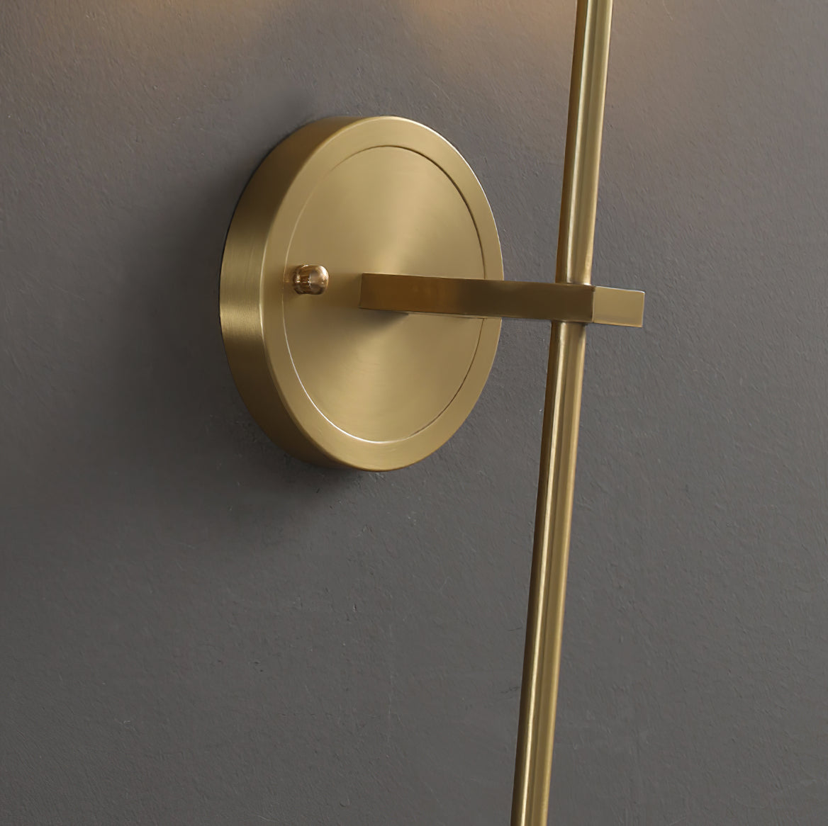 Stylish Donovan Wall Lamp - Modern LED Sconce Lighting for Bedroom, Living Room & Hallway - Energy Efficient Home Decor