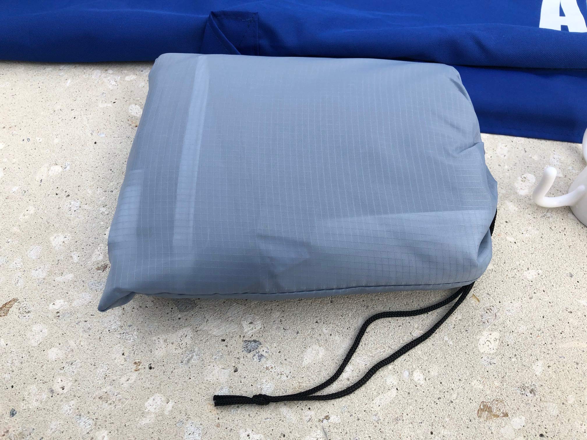 Portable Beach Umbrella with Sand Anchor & Carry Bag - Heavy Duty Hook for Windproof Stability - Perfect for Beach, Pool, Picnics & Outdoor Adventures