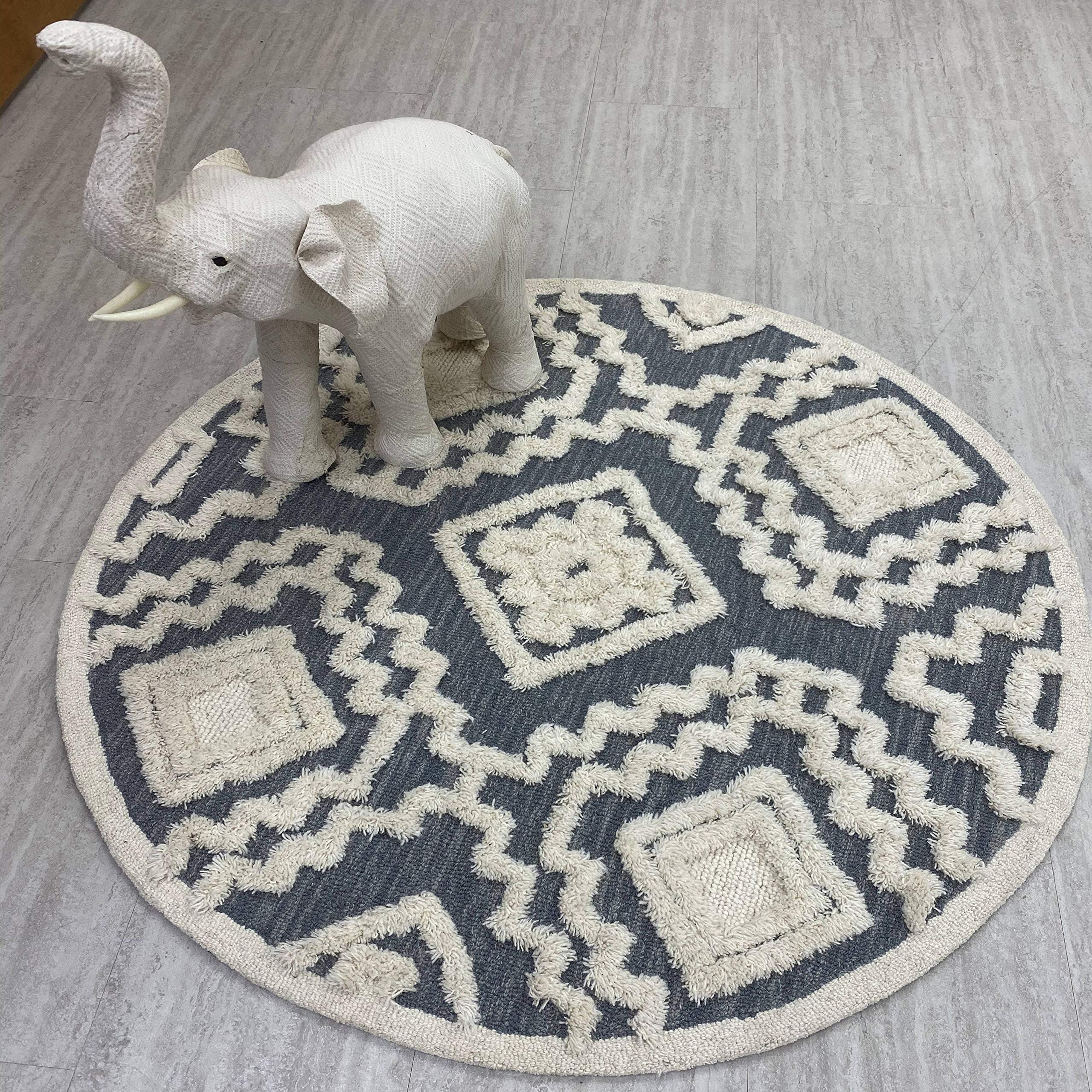 LR Home 6ft Round Indoor Natural Wool Area Rug - Hand Tufted Modern Farmhouse Boho Carpet for Bedroom, Living Room, Office, Entryway | Gray/Cream Home Decor Rug | Perfect for Cozy Spaces, Boho Chic Interiors & Farmhouse Style Rooms