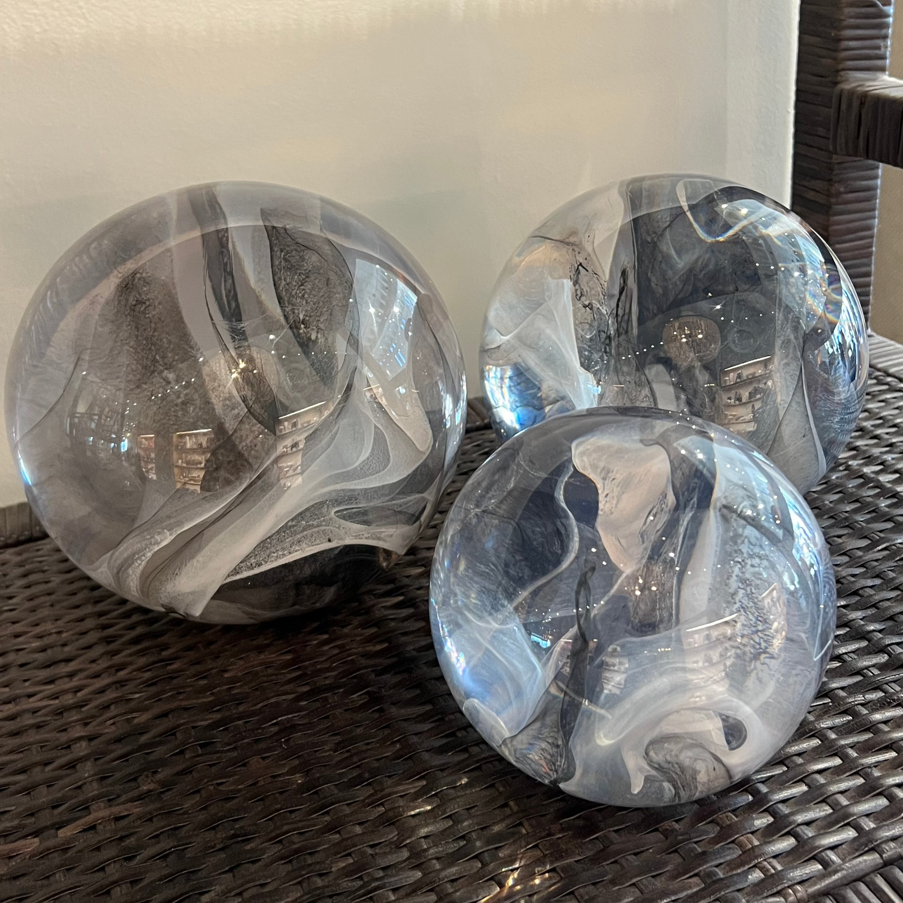 Magali Object Set Resin - Decorative Resin Art Pieces for Home & Office Decor | Perfect for Shelves, Desks, and Gift Giving