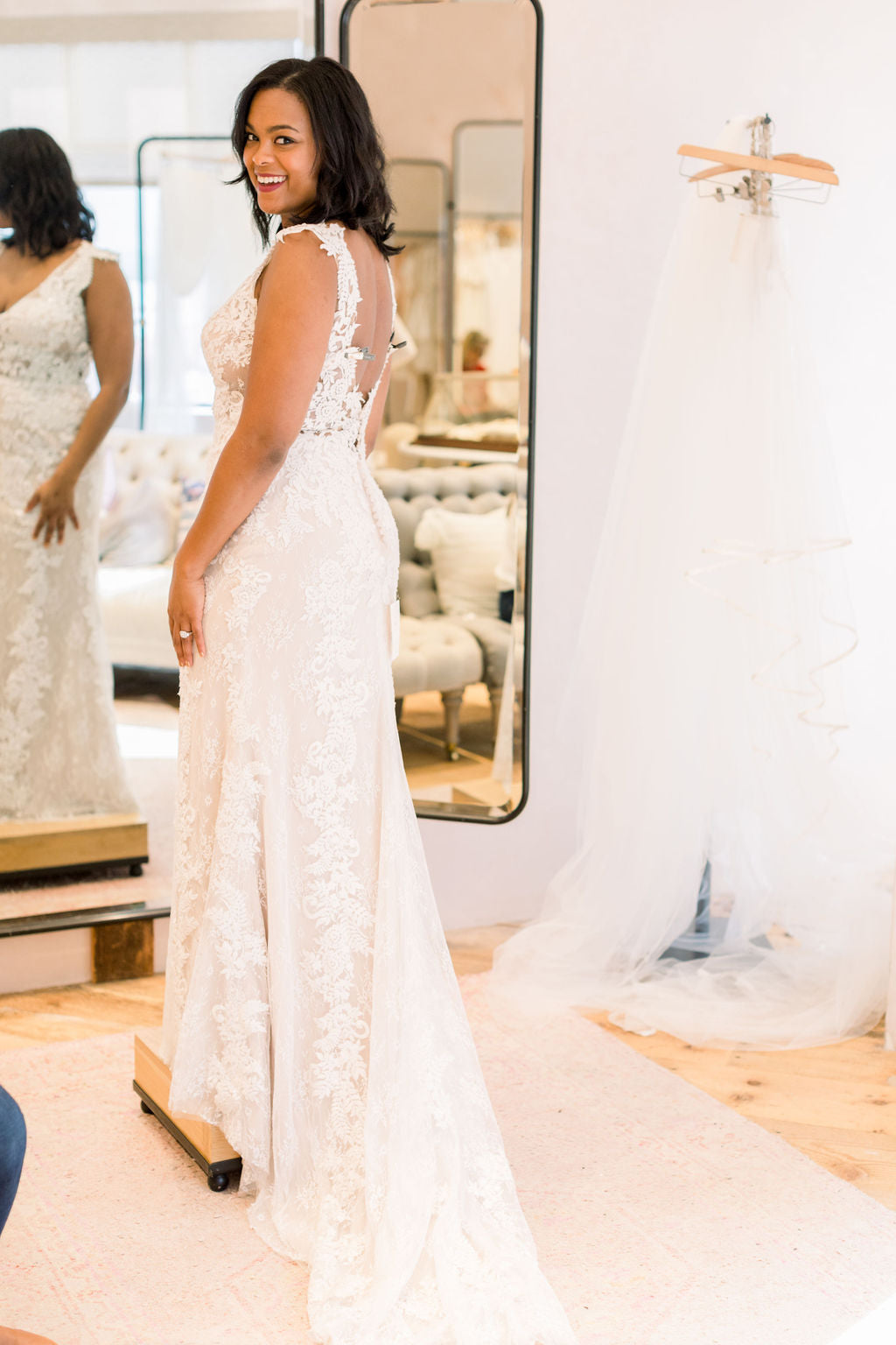 BHLDN Whispers & Echoes Milano Wedding Gown - Elegant Lace Bridal Dress for Romantic Ceremonies & Evening Receptions