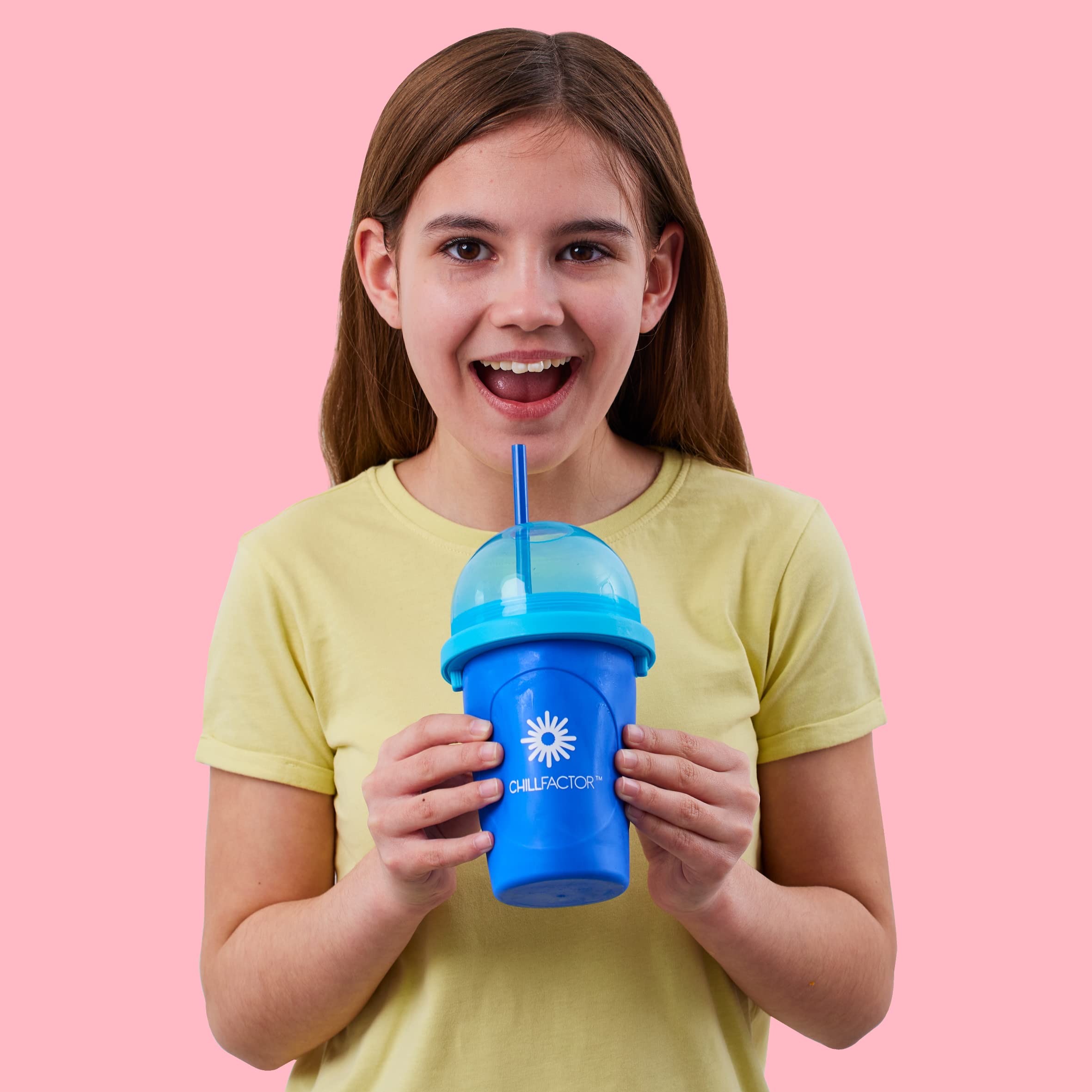 Cra-Z-Art ChillFactor Original Slushie Maker - DIY Magic Slushy Maker for Kids & Adults, Super Quick Smoothie Squeeze Cup for Milkshakes, Juices, and Frozen Drinks - Double Layer Insulated Cup with Lid & Spoon (Blue) - Perfect for Summer Parties, BBQs, and Family Fun