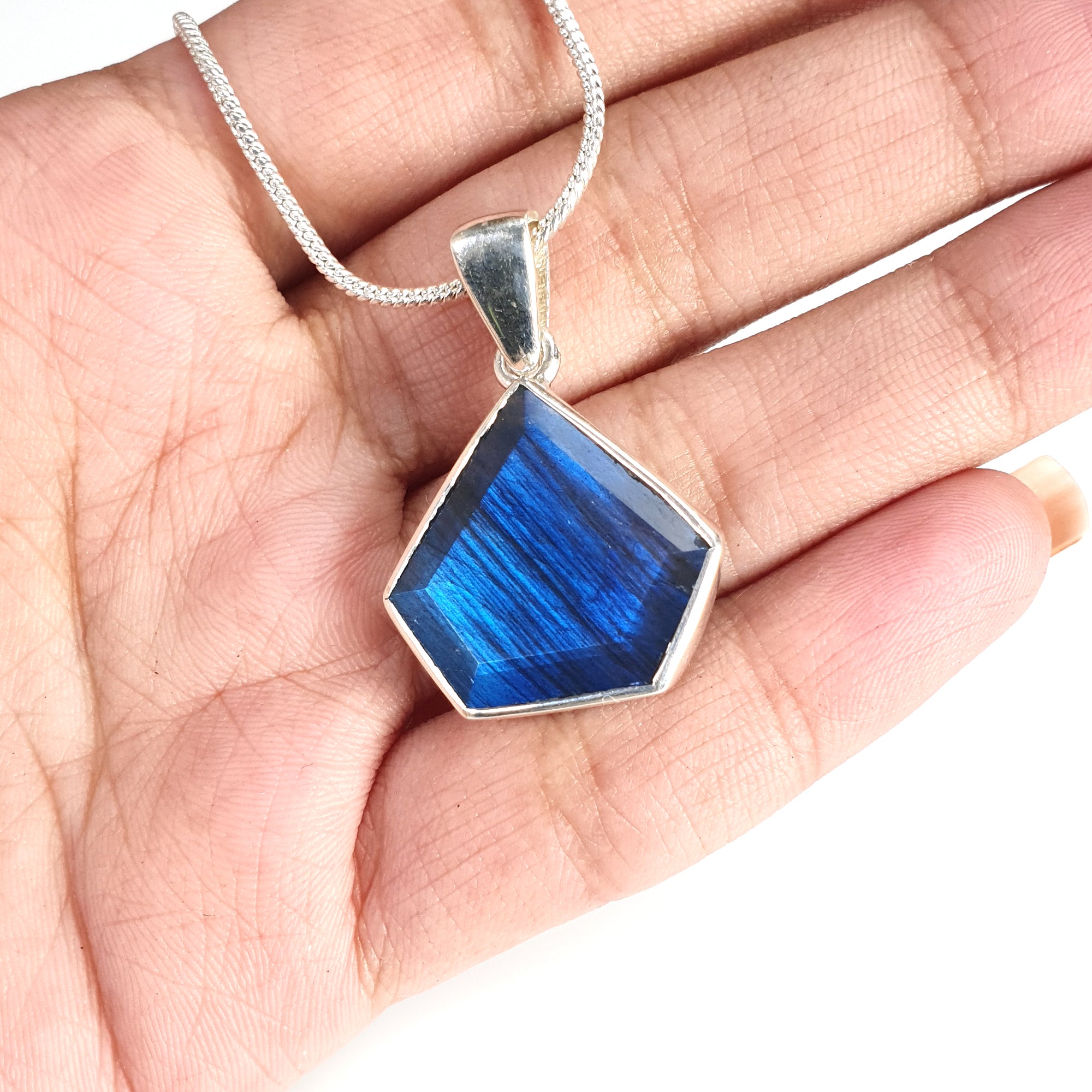 Natural Blue Labradorite Faceted Pendant - 5.19g Untreated Labradorite in 925 Sterling Silver Bezel Setting | Elegant Jewelry for Women, Gift for Her, Spiritual Healing Crystal Necklace
