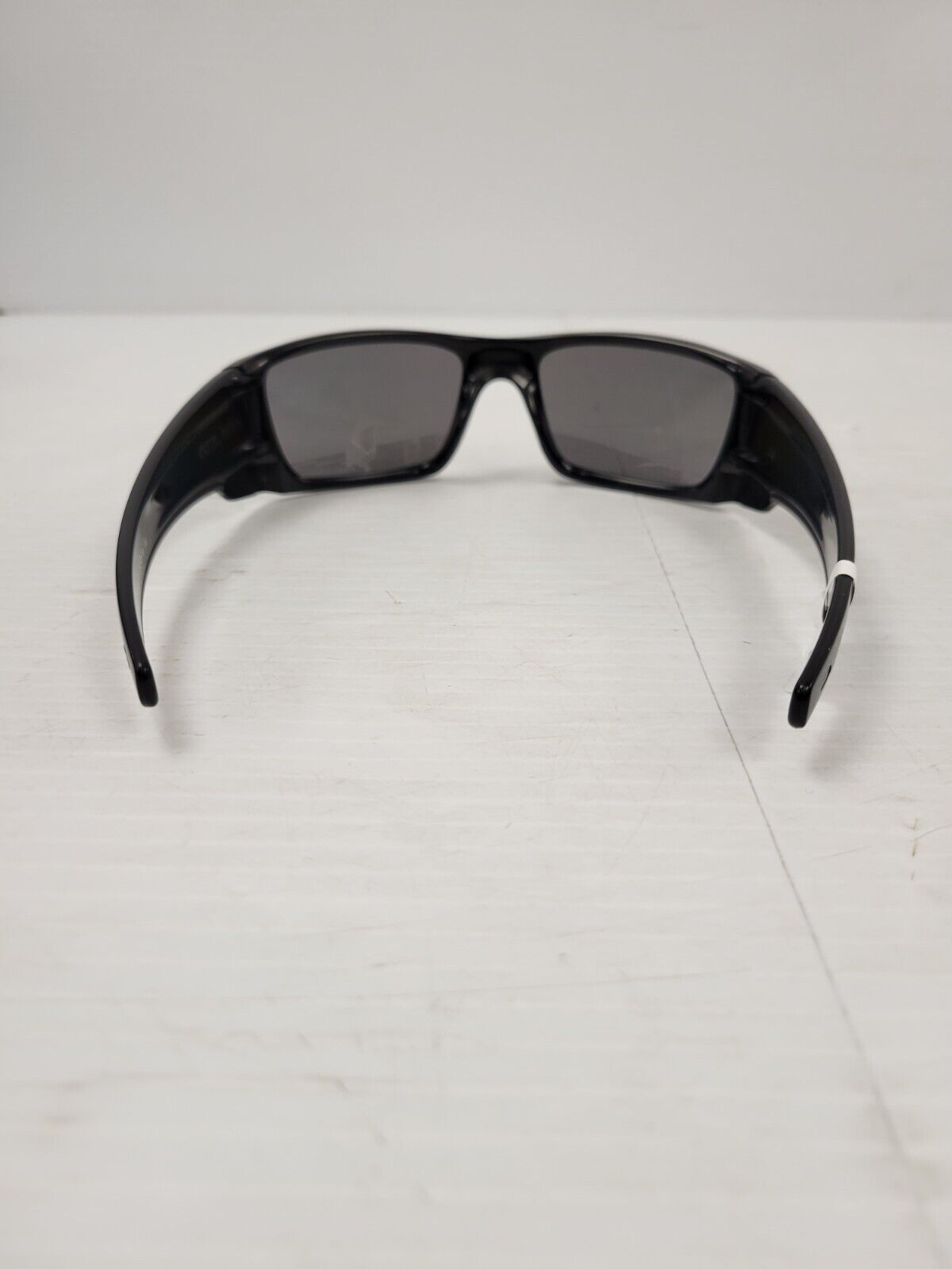 Oakley 6019 Polarized Sunglasses for Men & Women - UV Protection, Lightweight & Durable Frame - Perfect for Running, Driving & Outdoor Activities