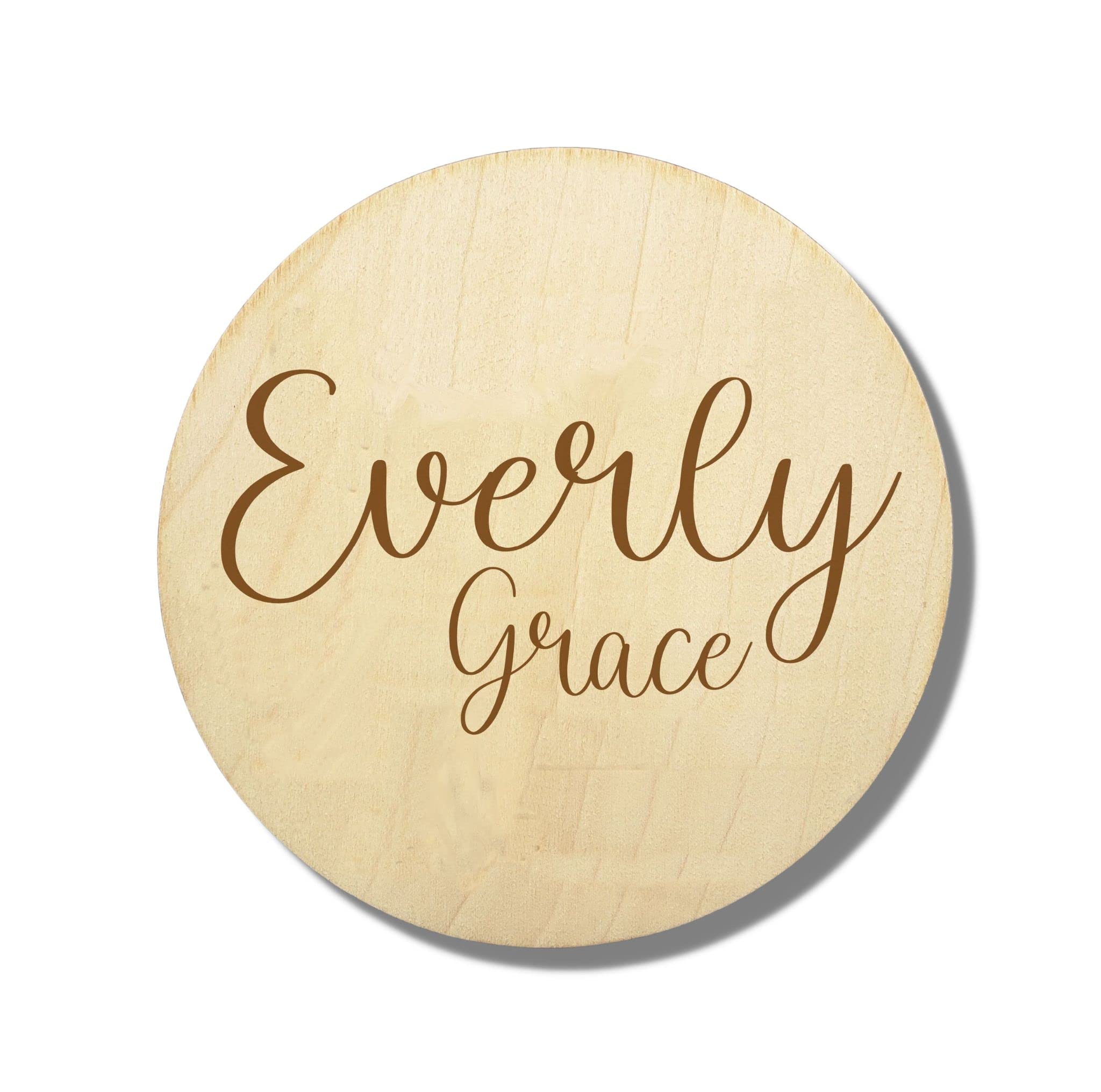 Custom Baby Announcement Sign - 5 Inch Wood Round with Name for Gender Reveal, Newborn Hospital Photo Prop & Birth Keepsake - Perfect for Baby Showers, Birth Announcements and Nursery Decor
