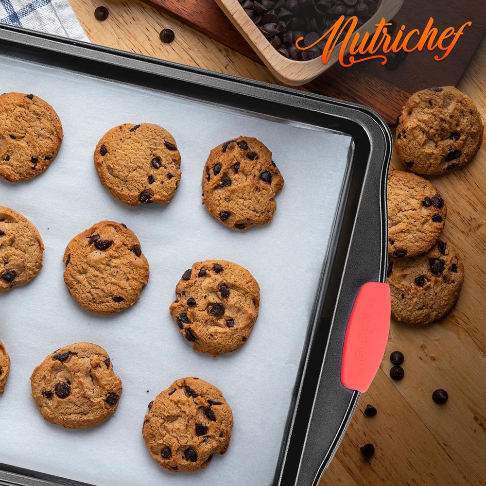 Non-Stick Medium Cookie Sheet - 12x16 Inch Baking Pan for Cookies, Pizza & More - Perfect for Home Baking, Party Snacks & Restaurant Use
