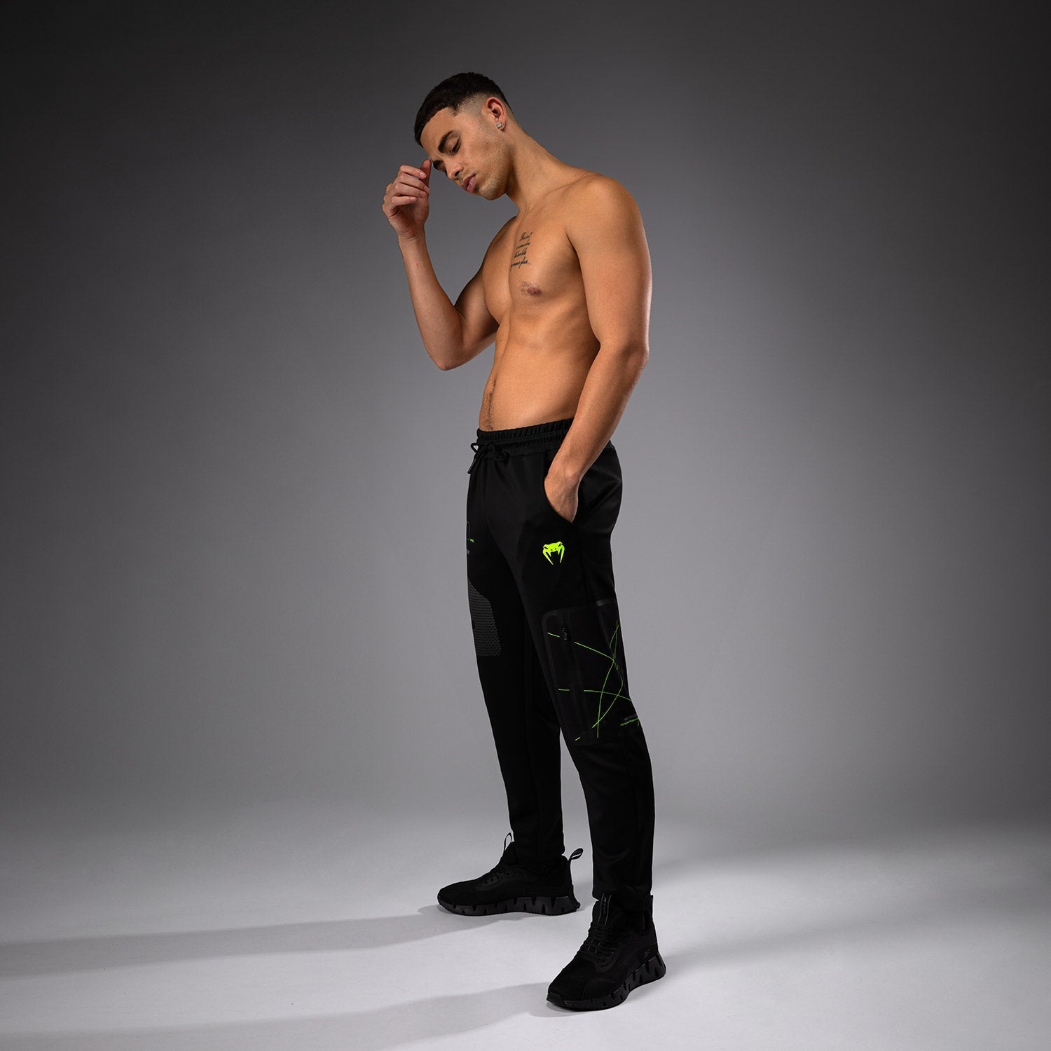 Venum Training Camp 4.0 Jogger Pants - Black & Neon Green | MMA Workout & Gym Training Joggers for Men | Comfortable & Durable Athletic Pants