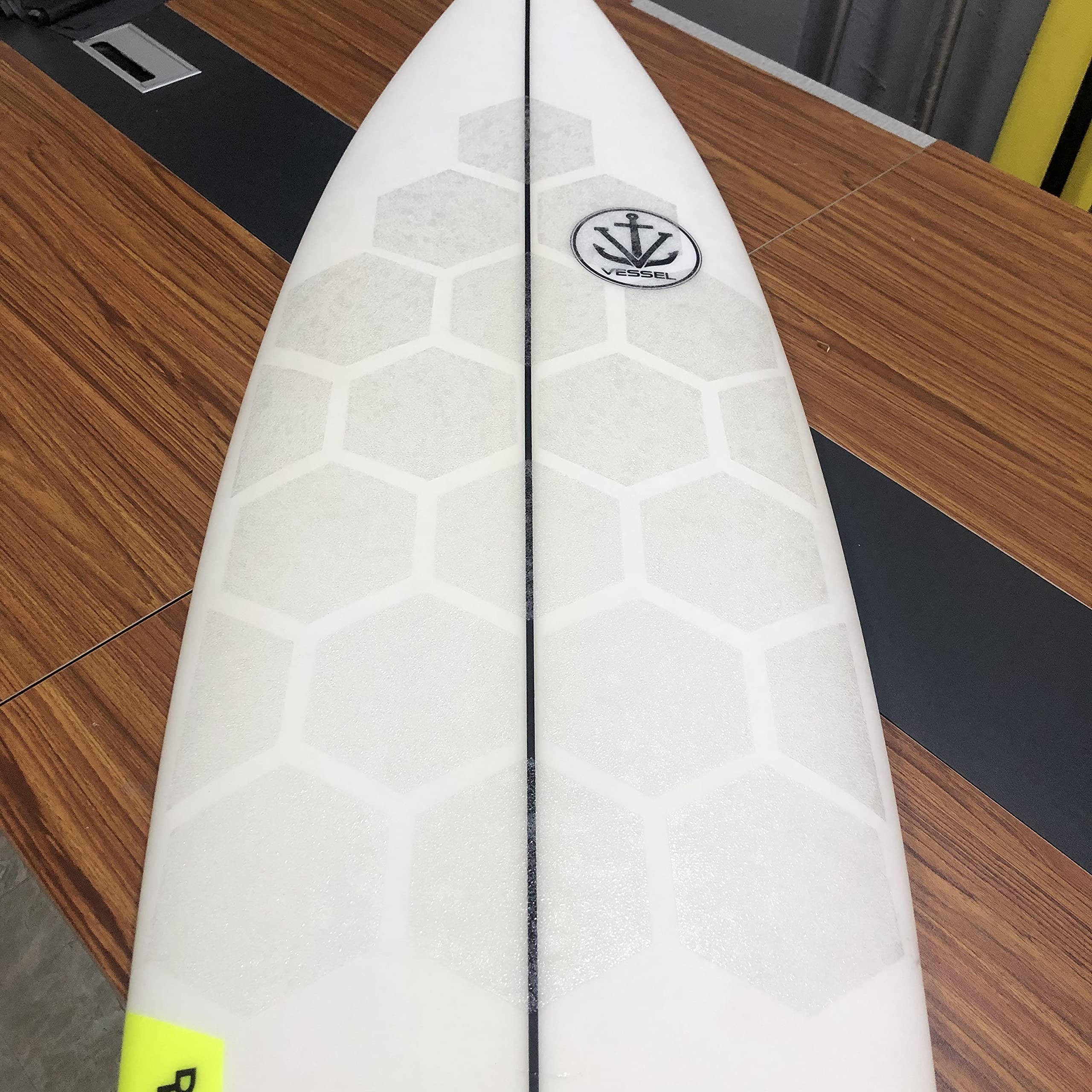 AQUABONA Hexagonal Clear Surf Traction Pad - Non-Slip Semi-Transparent Deck Grip for Surfboards, Longboards & SUPs - Perfect for Wave Riding, Paddle Boarding & Water Sports