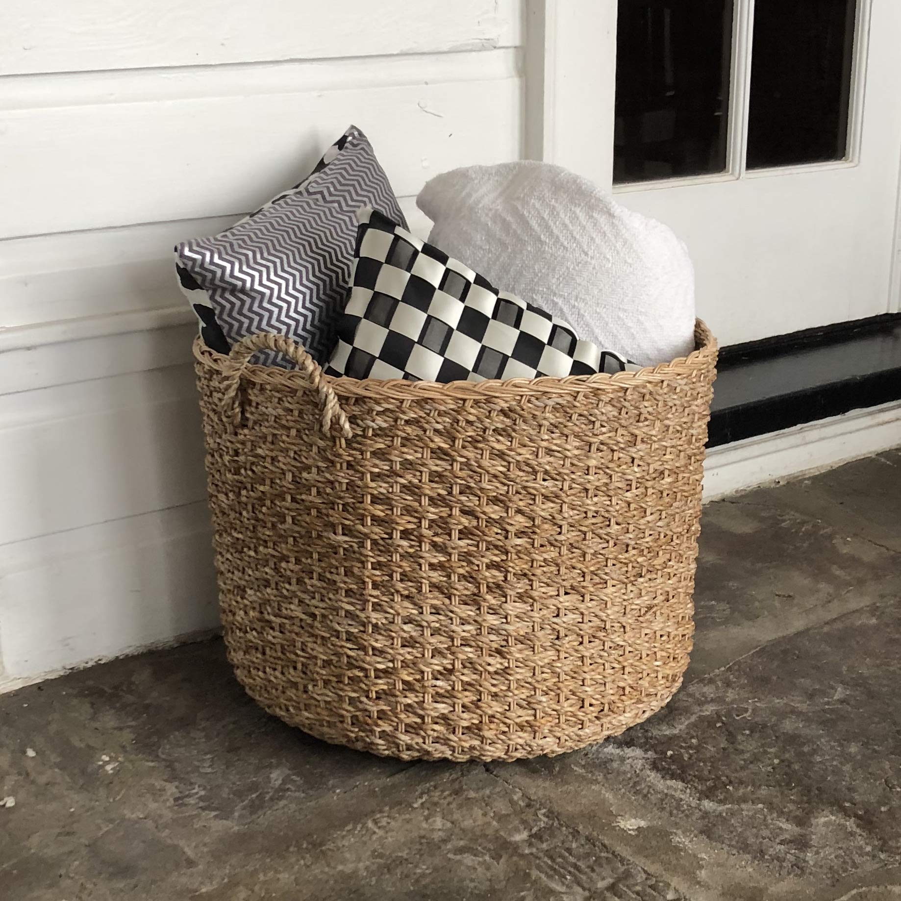 Large Round Woven Wicker Rattan Storage Basket with Handles - Natural Decor Organizer for Baby Toys, Laundry, Magazines & Towels | Perfect for Nursery, Bathroom & Living Room Organization