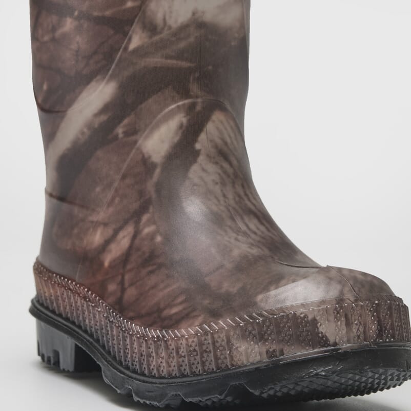 Stomp Camo Kids' Rain Boots - Waterproof & Durable for Outdoor Play, Puddle Jumping & Gardening - Boys & Girls Non-Slip Rubber Boots