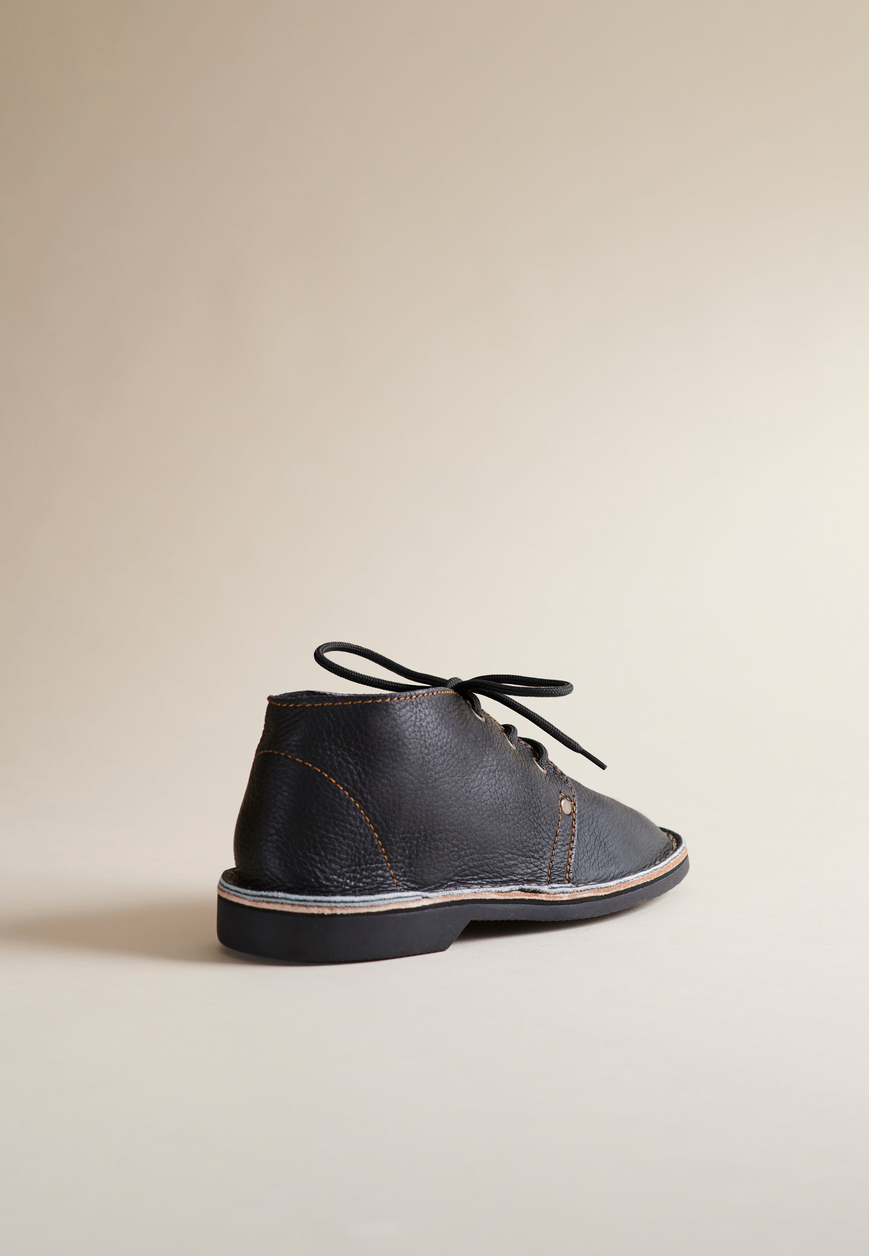 Premium Black Leather Erongo Vellies - Handmade Genuine Leather Shoes for Men | Perfect for Outdoor Adventures, Casual Wear & Travel