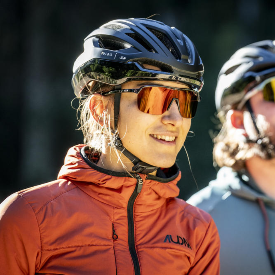 Julbo Frequency Reactiv P0 3 HC Sunglasses - Translucent Blue/Black Frame with Photochromic Lenses for Cycling, Running & Outdoor Sports