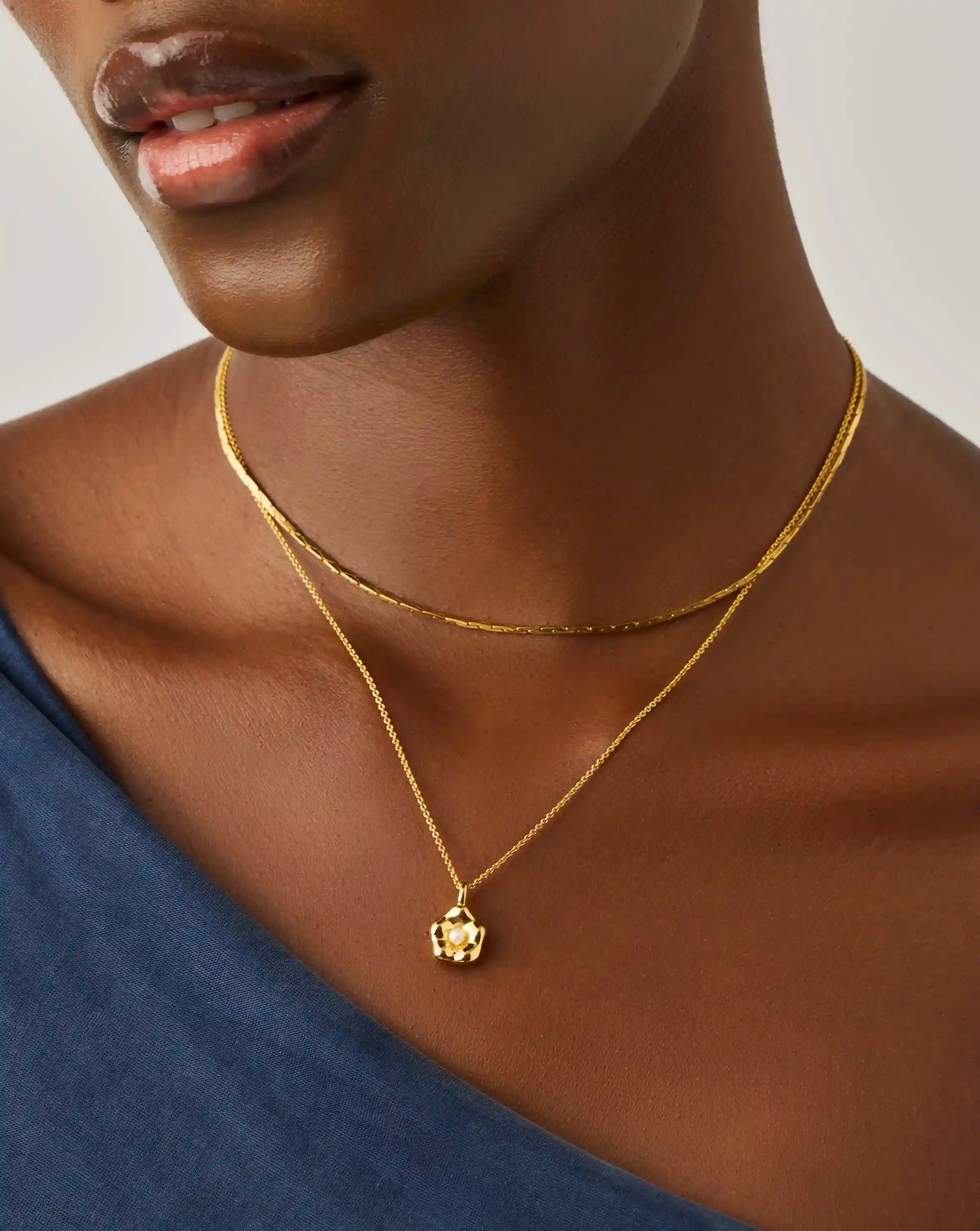 Eny Puffy Daisy Pendant Necklace - 18k Gold Plated Pearl Charm Jewelry for Women | Elegant Gift for Birthday, Anniversary & Everyday Wear